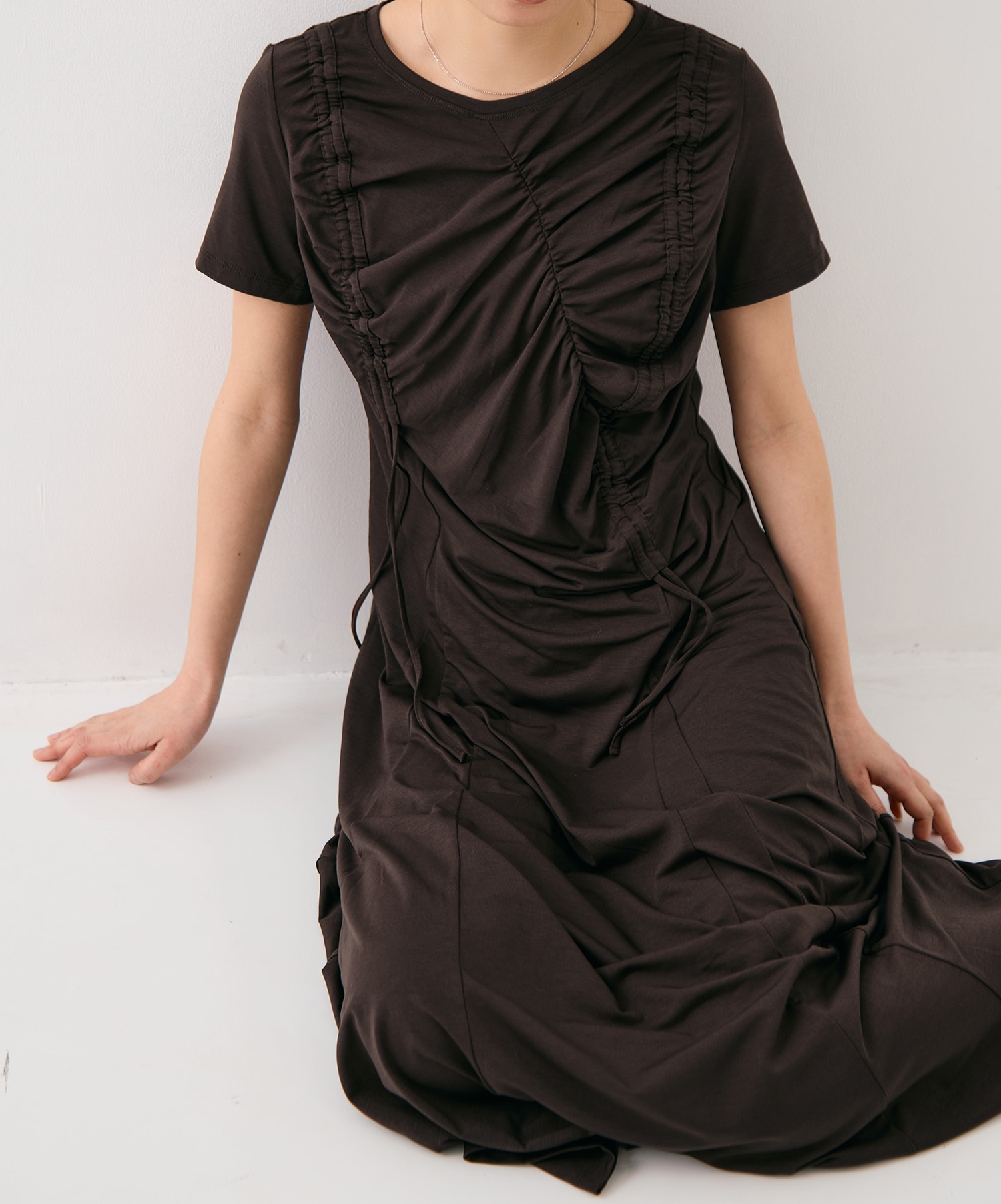 ギャザードレープカットソーワンピ