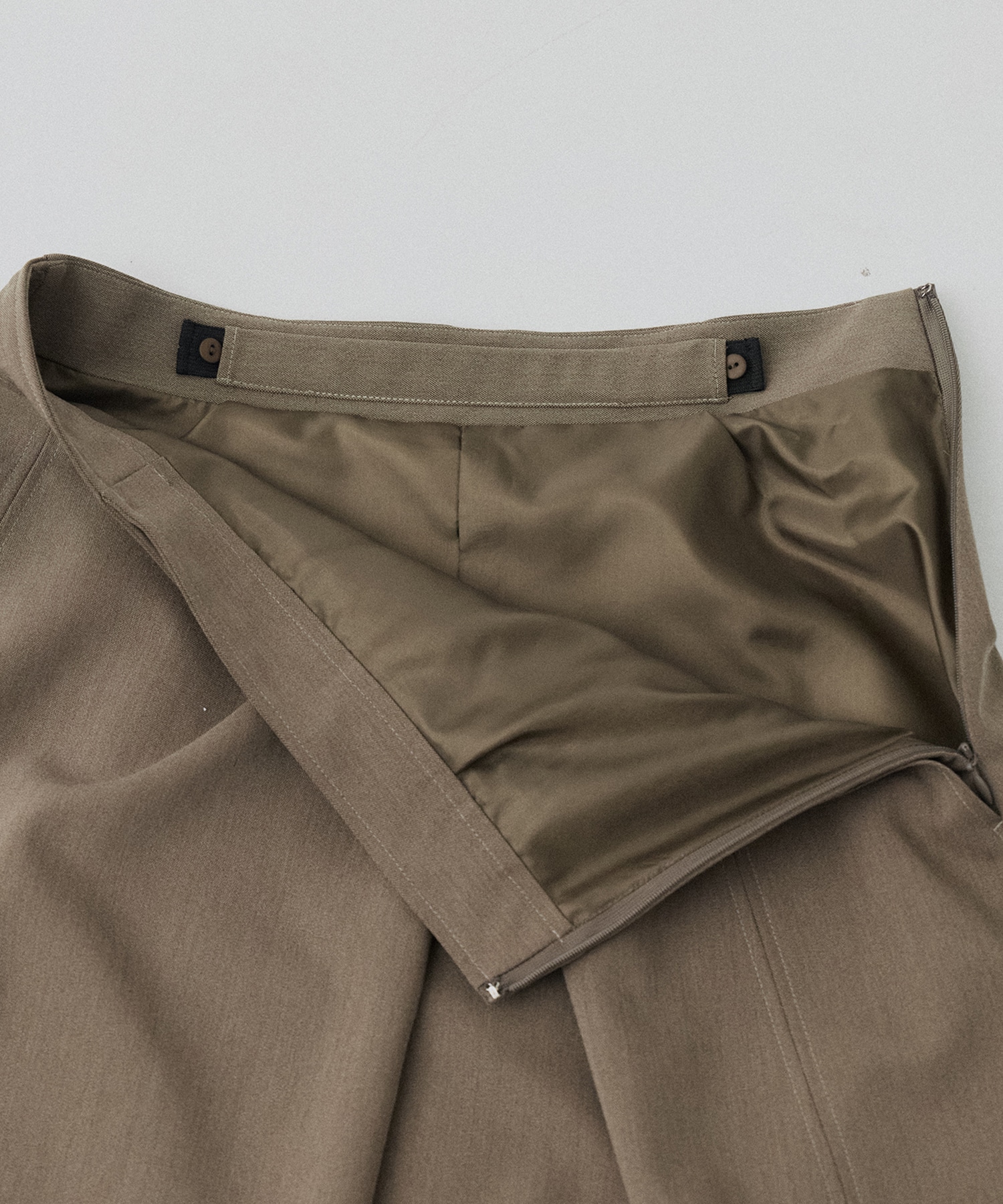 ラップフレアスカート