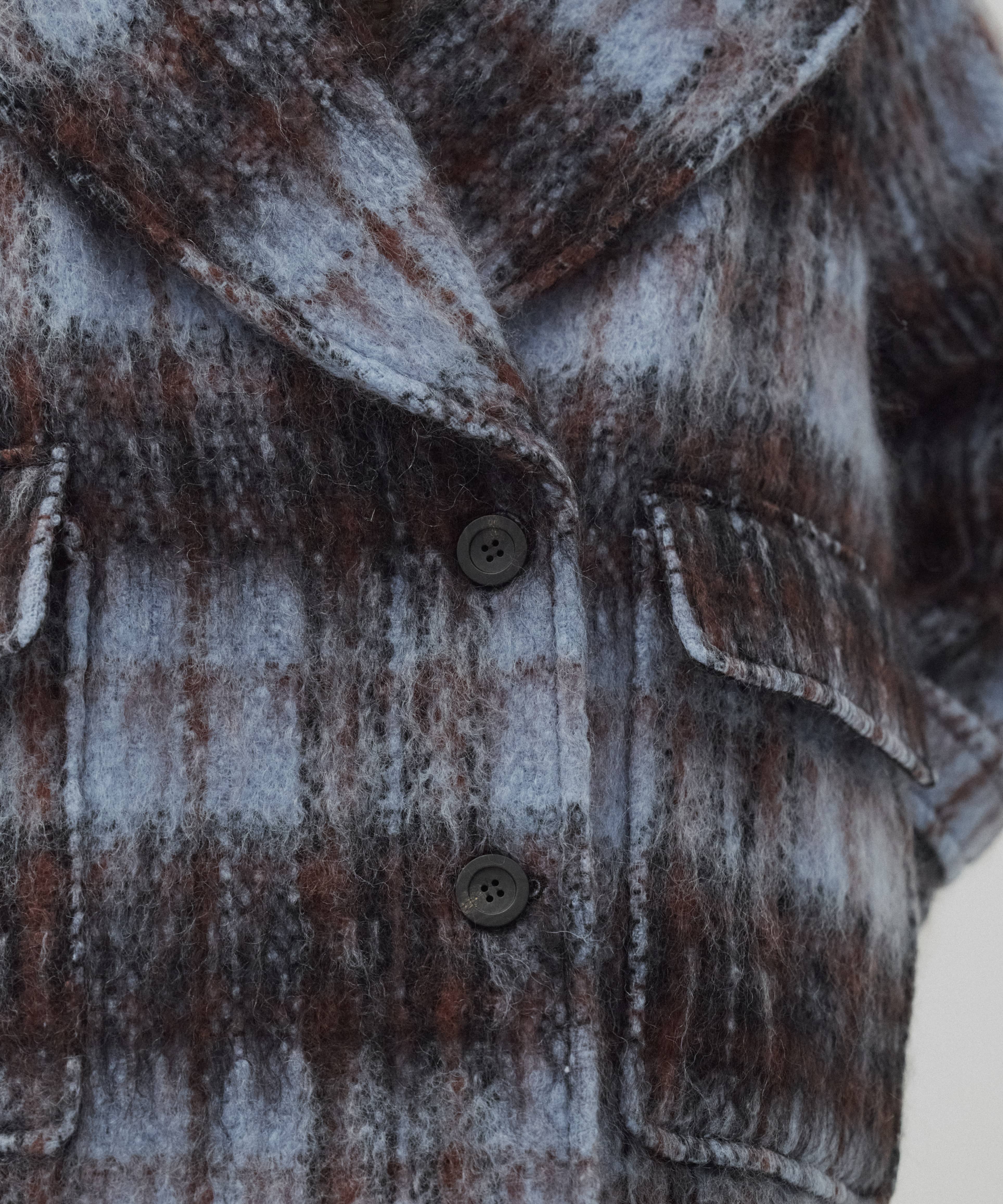 ワイドラペルチェックコート