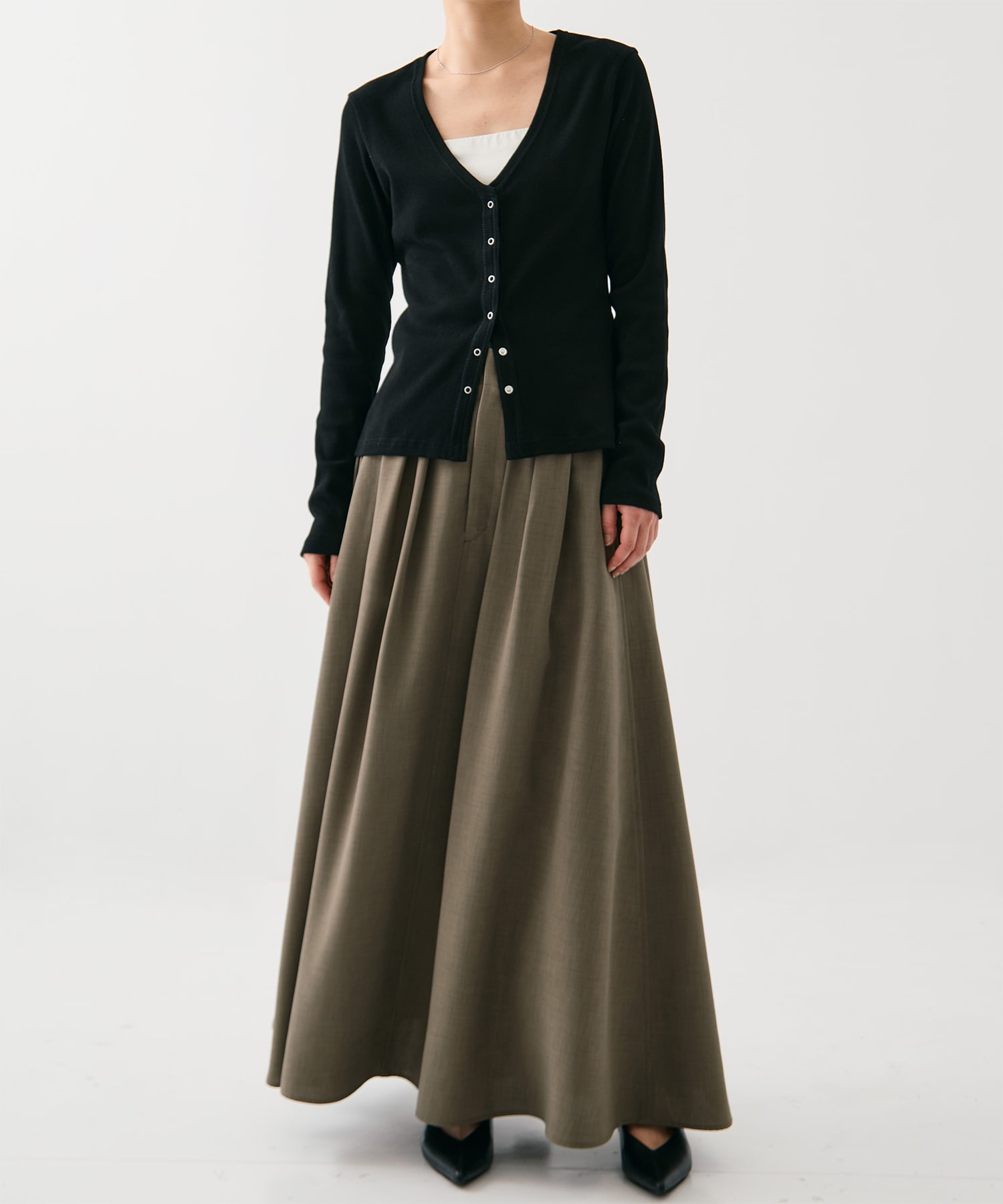 リングドットVネックトップス