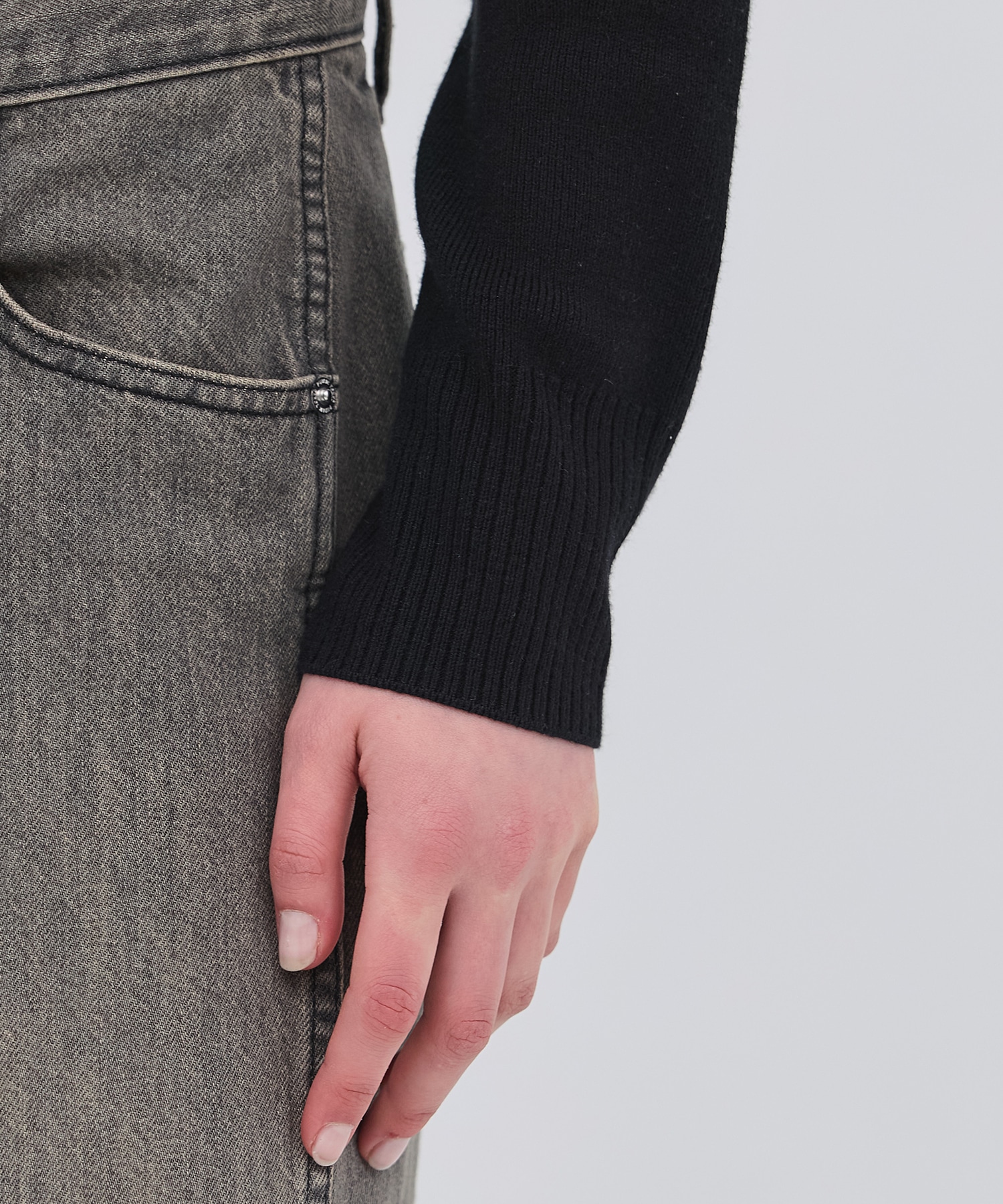 コットンシルククルーカーデ