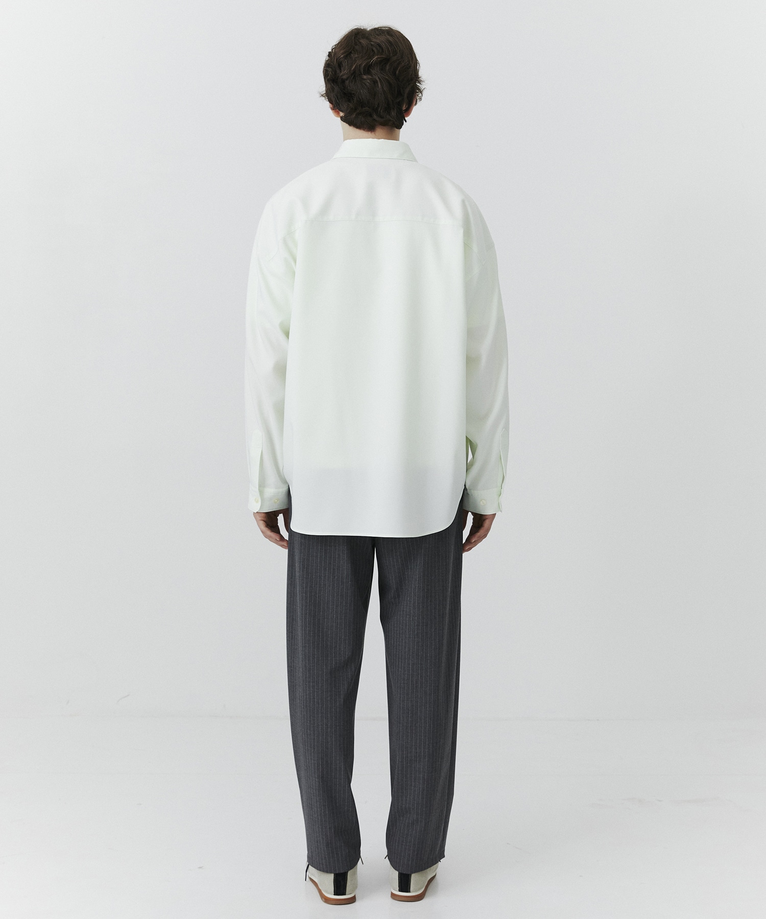 コンフォートリラックスレギュラーシャツ