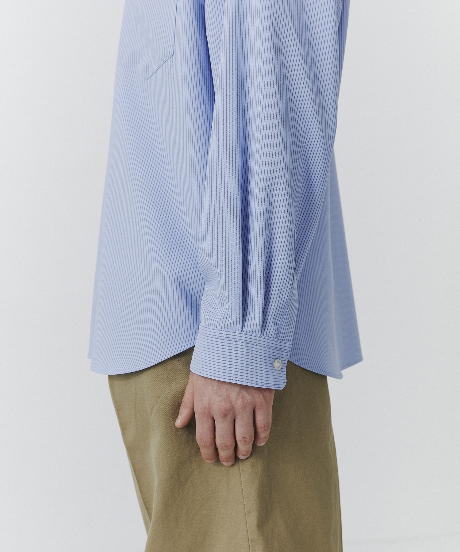 コンフォートリラックスレギュラーシャツ