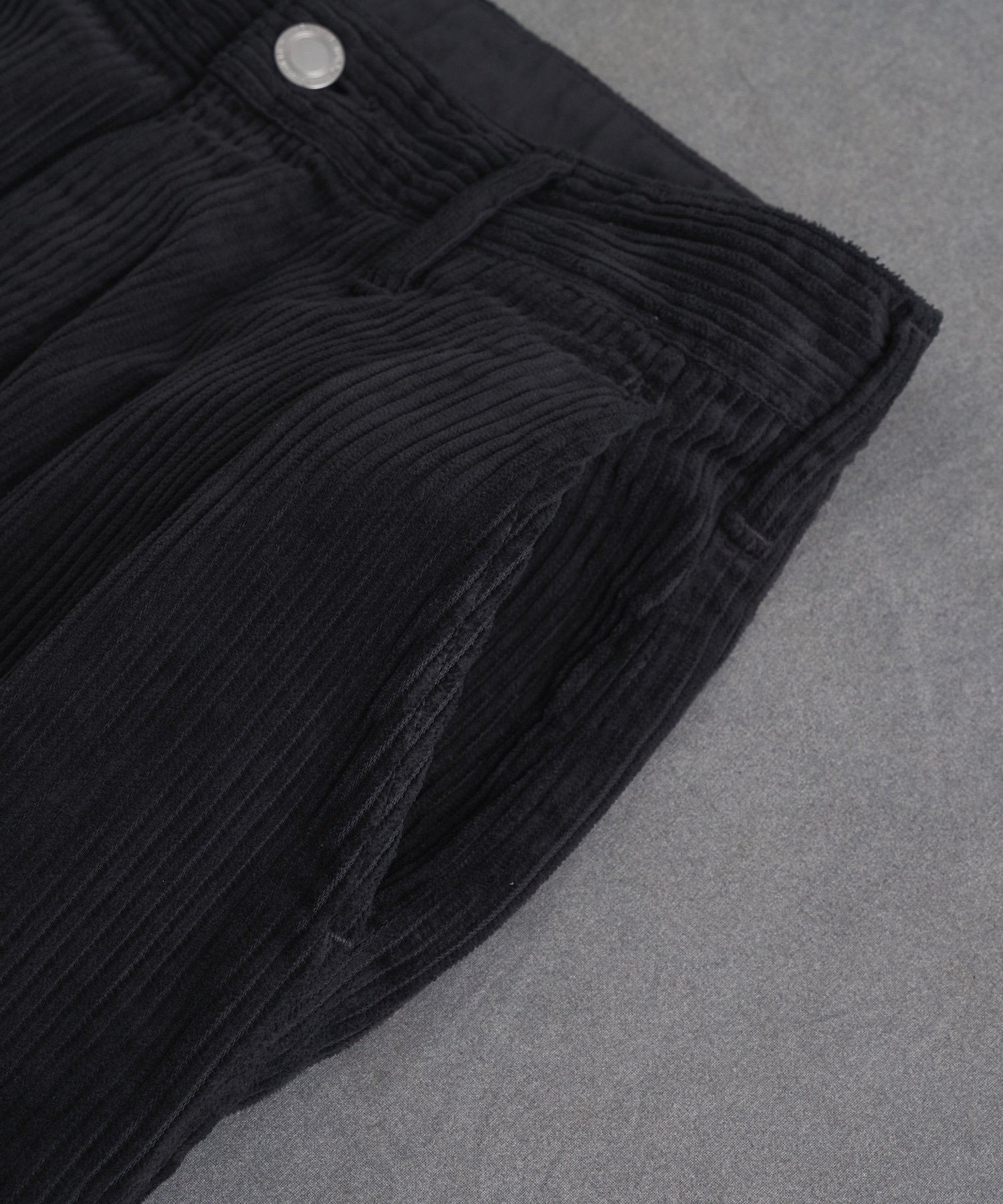 ガーメントダイコーデュロイバギー