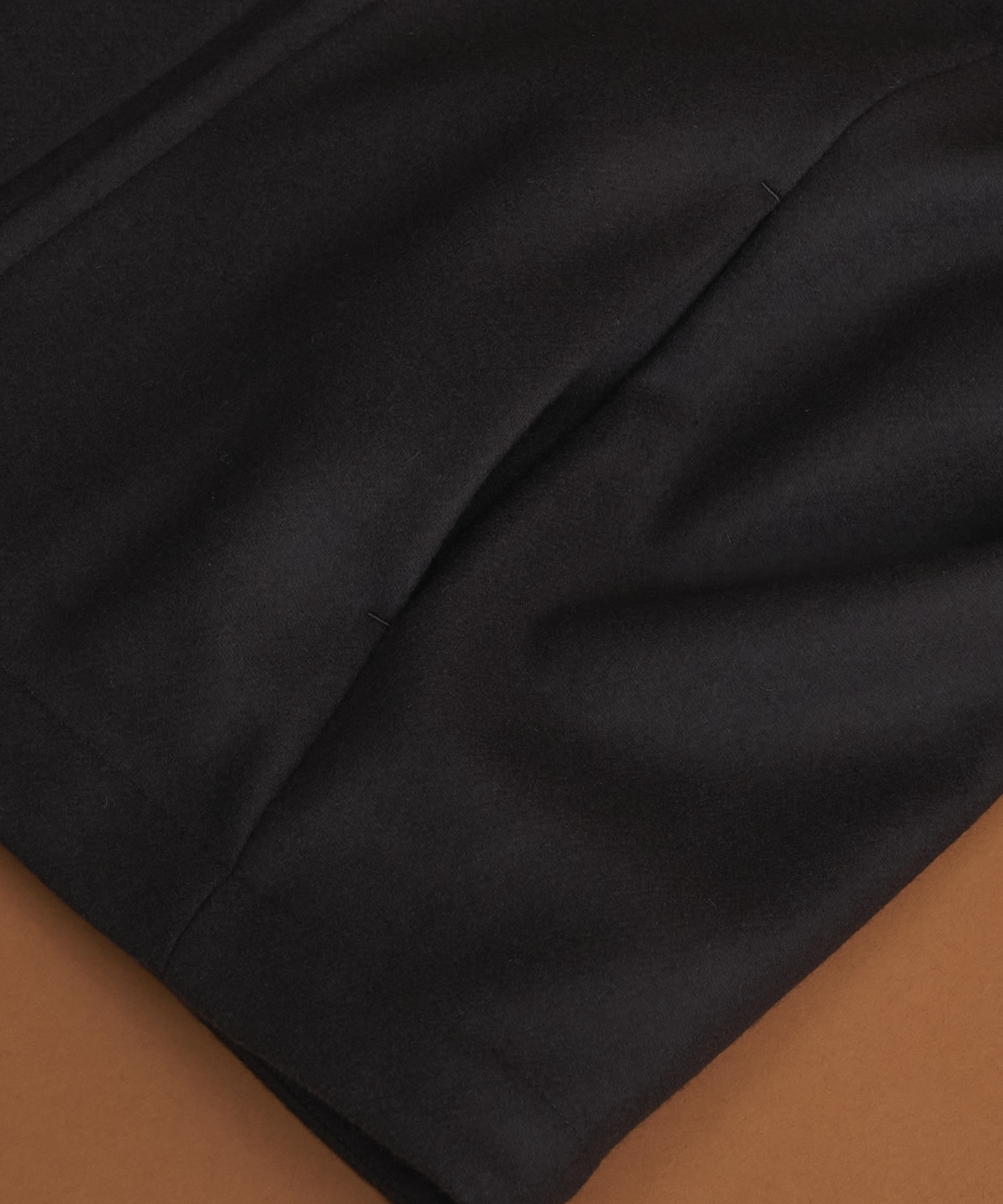 Super140sメルトンスタンドジップBL