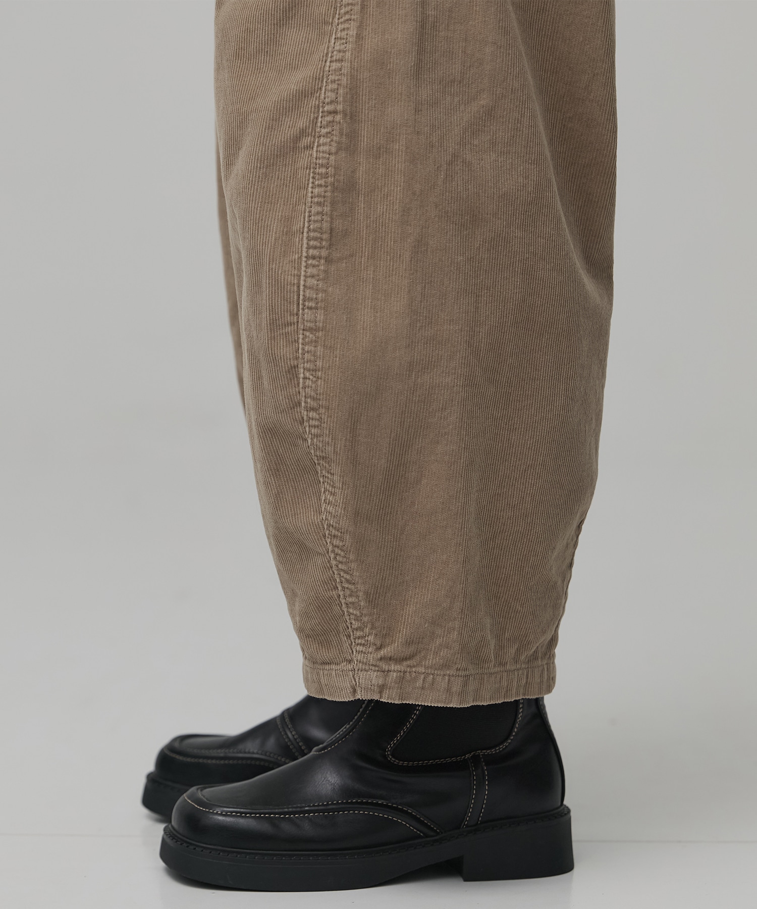 コーデュロイペインターパンツ