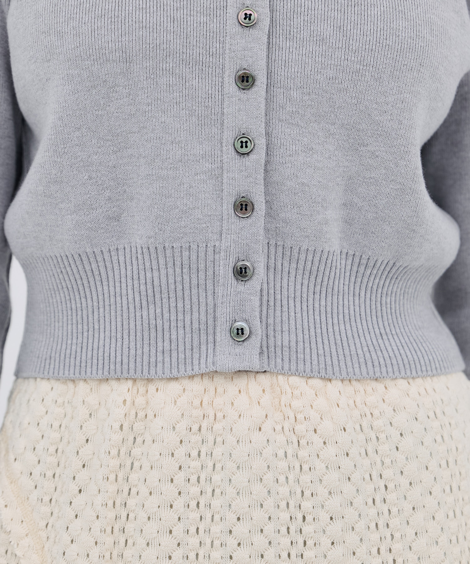 コットンシルククルーカーデ