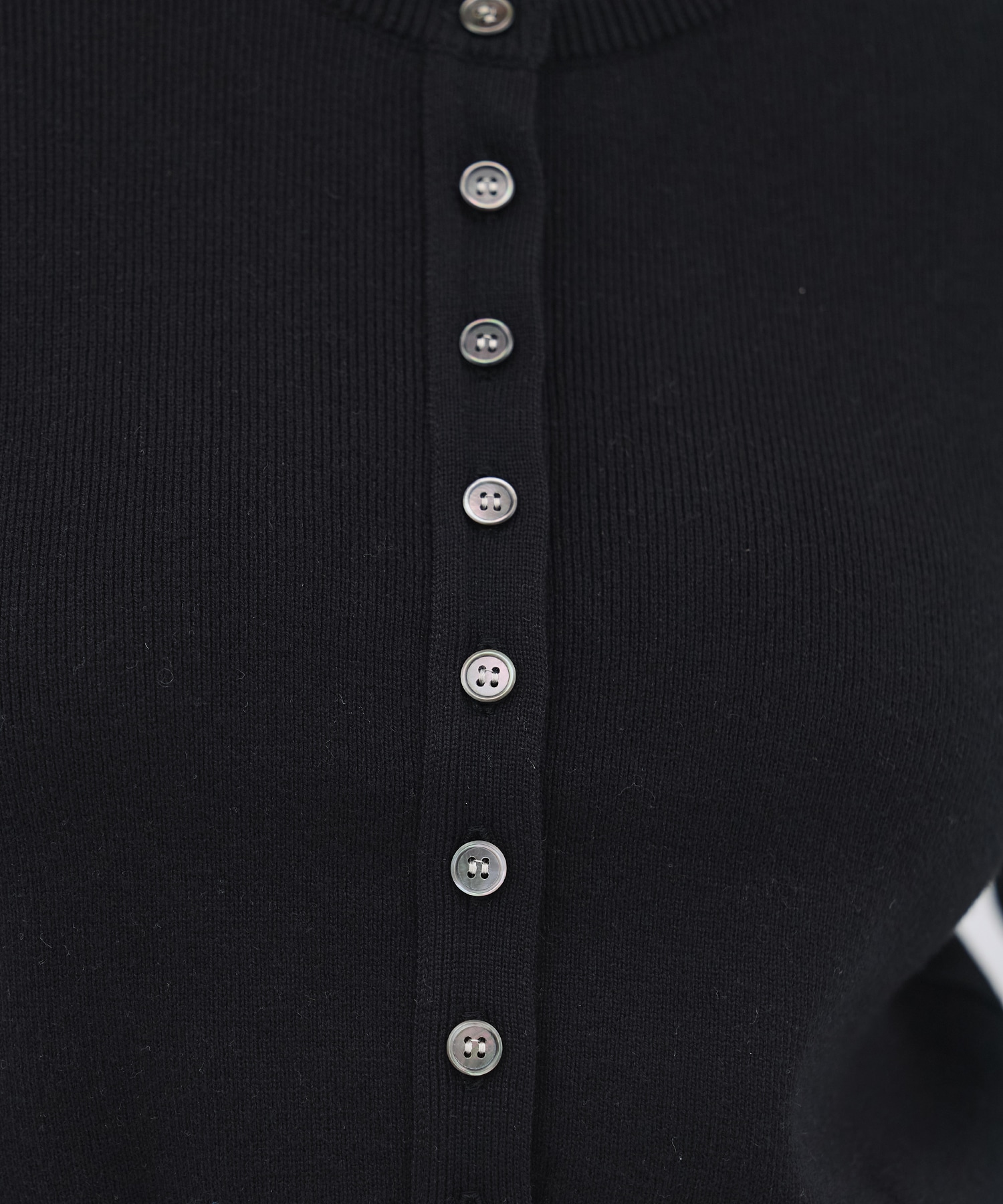 コットンシルククルーカーデ