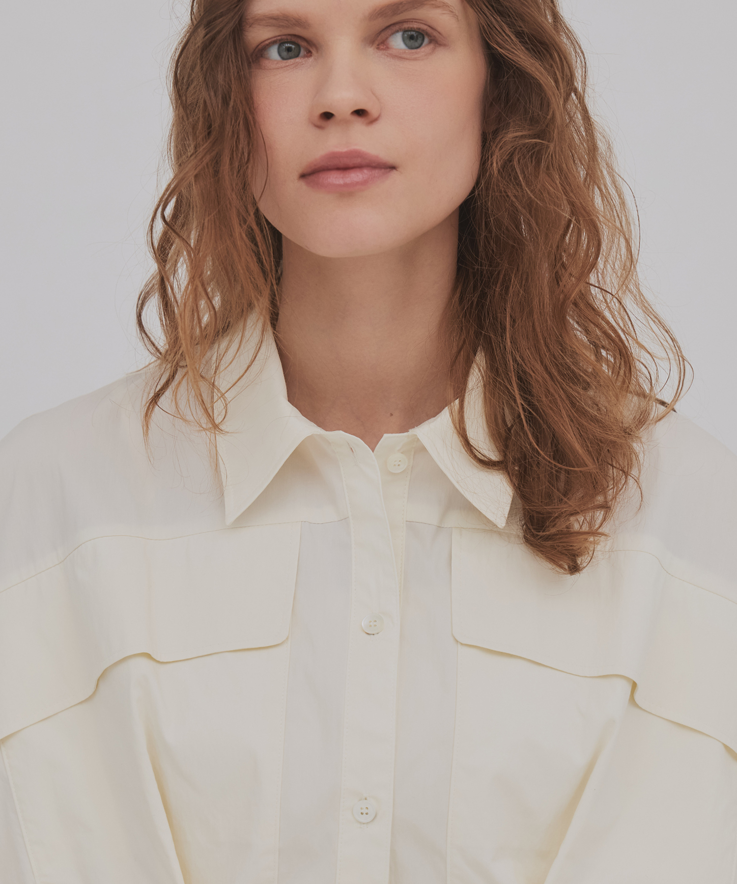 フラップタックハーフスリーブシャツ