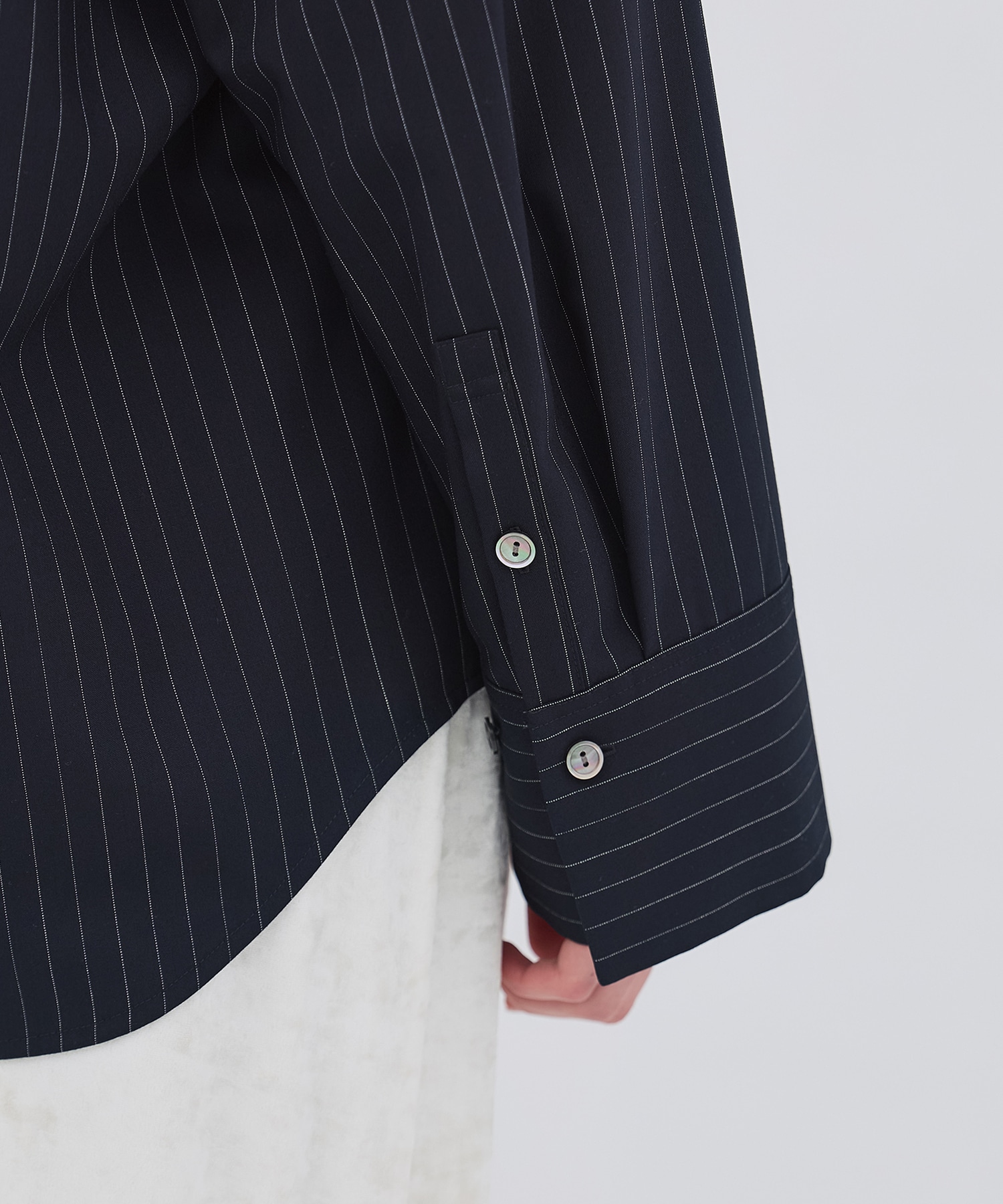 ワイドカフスボウタイシャツ