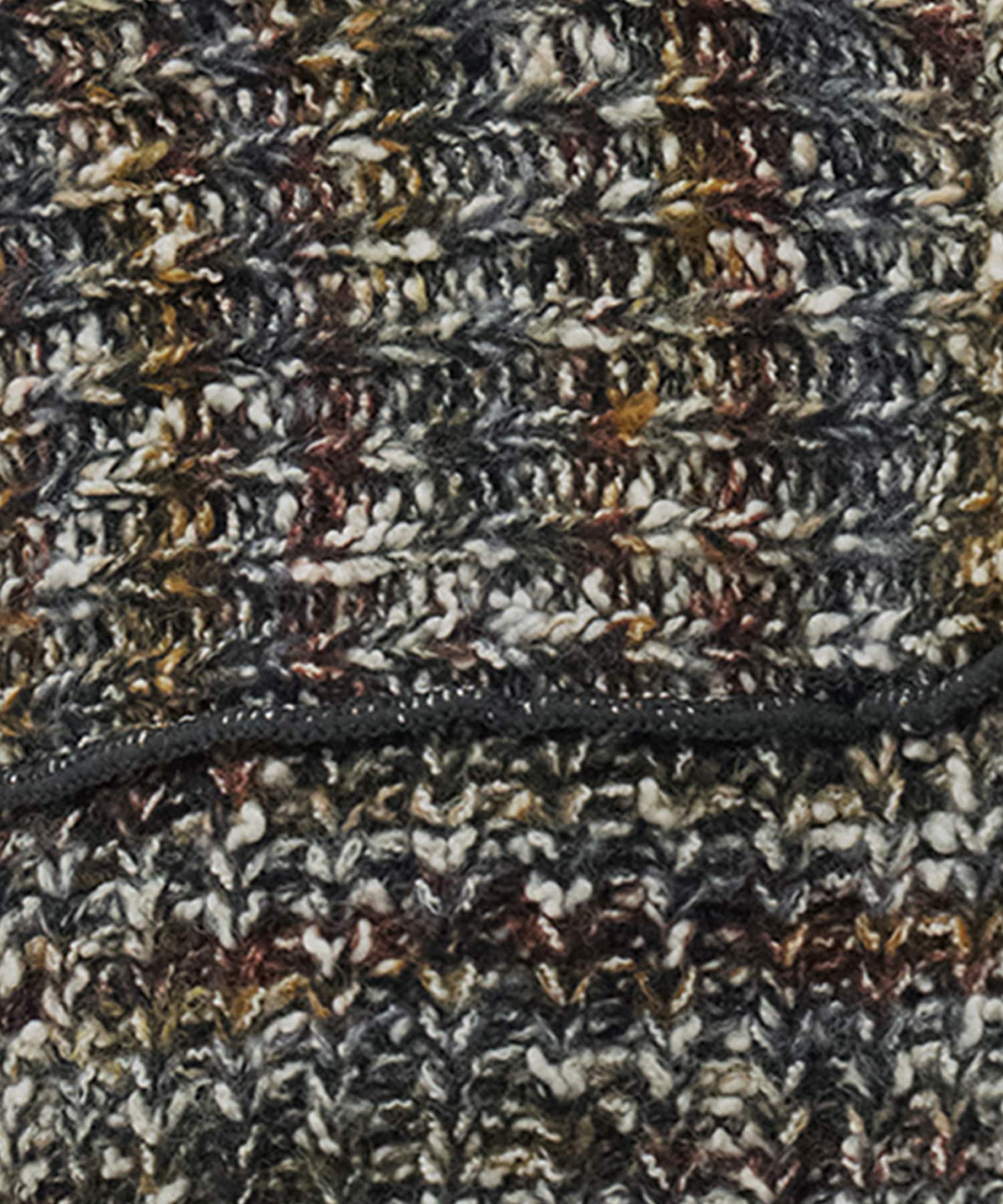 ミックスカラーハーフZIPニット