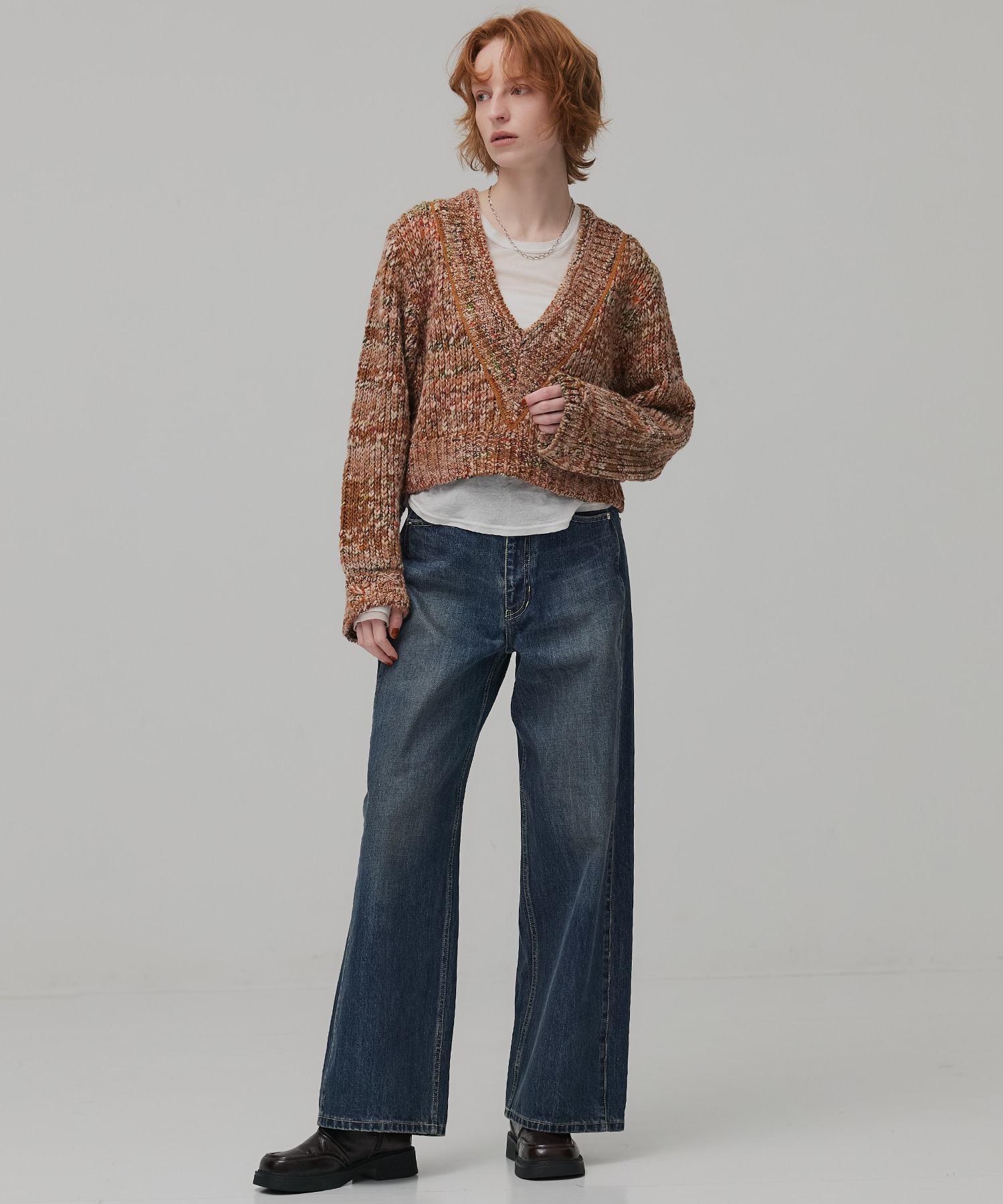 ラインストレートデニム