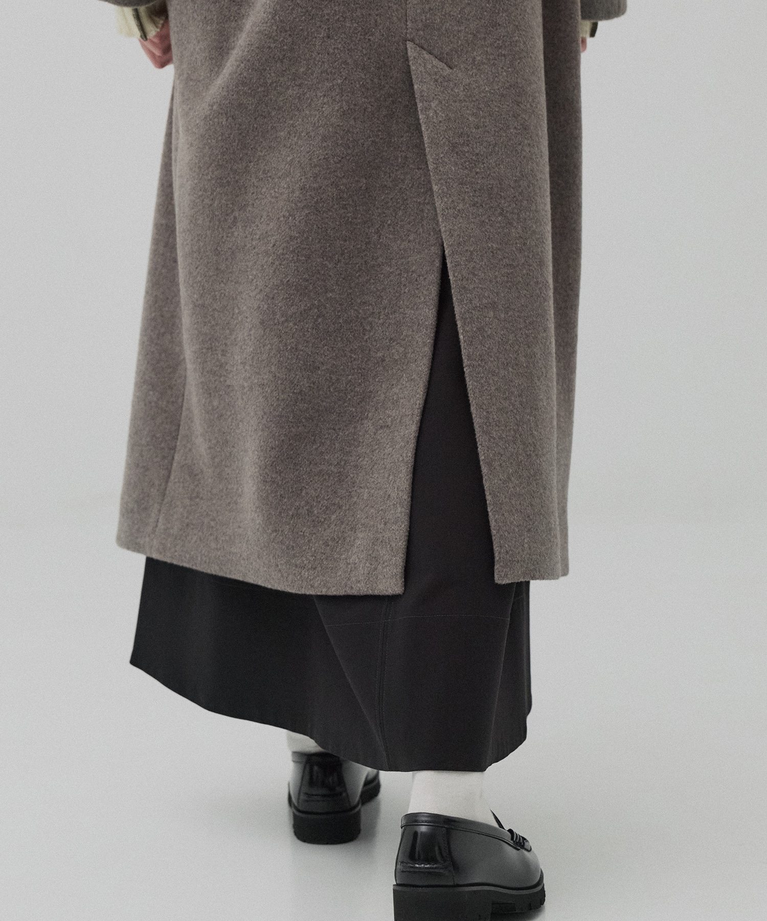 〈残りわずか〉LAMBSアシメオーバーヨークコート