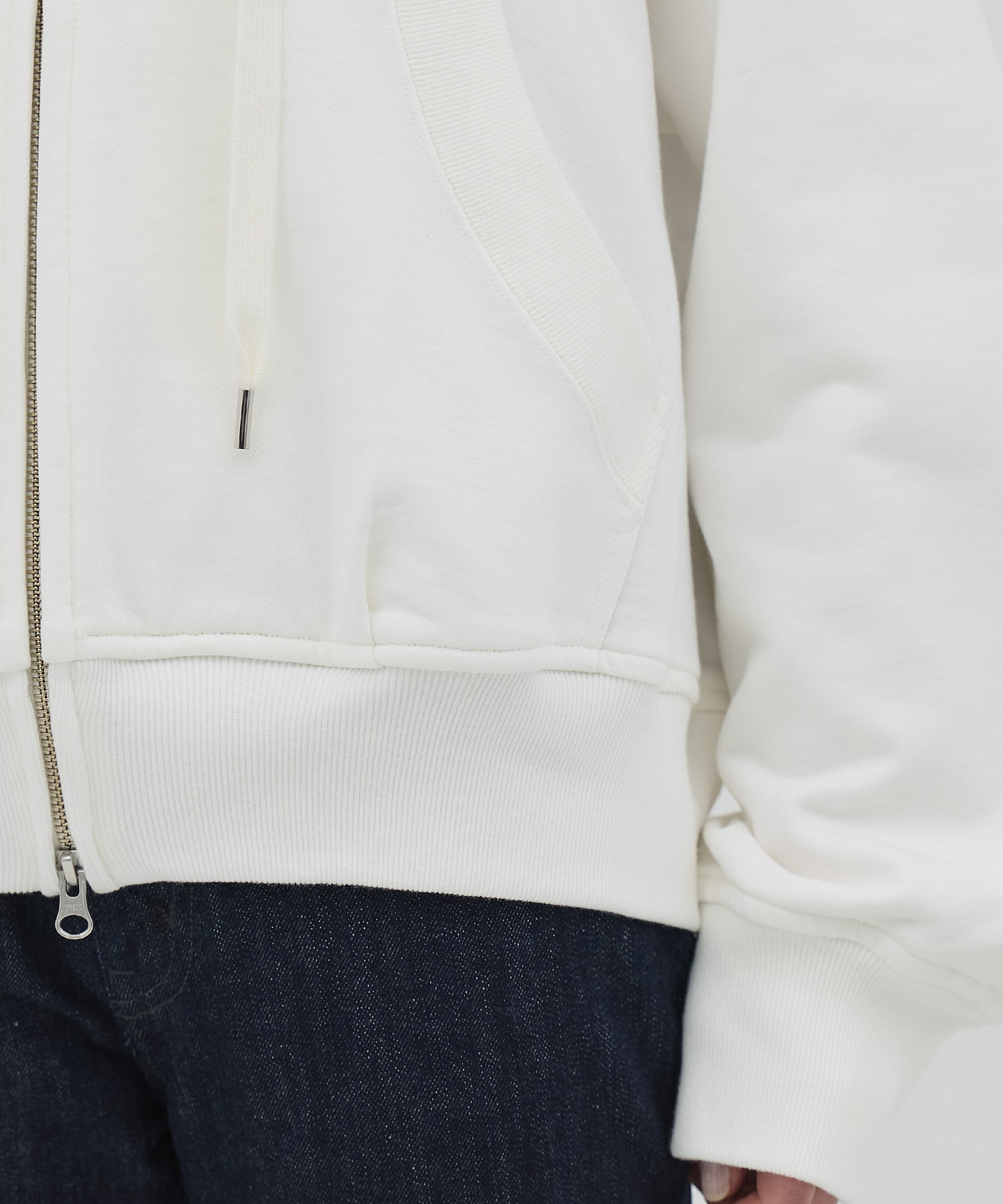 極 オーバーサイズバルーンフーディ