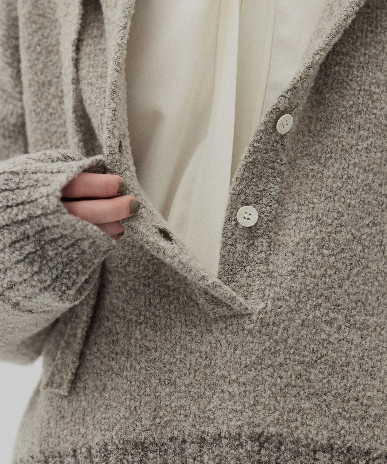 ルーズニットフーディ