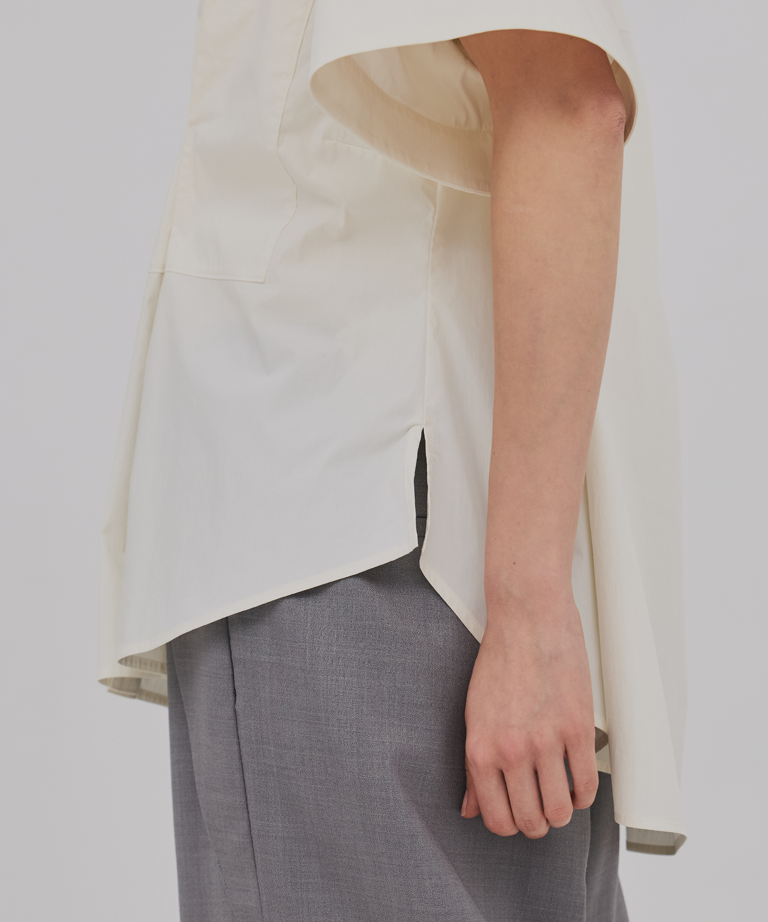 フラップタックハーフスリーブシャツ