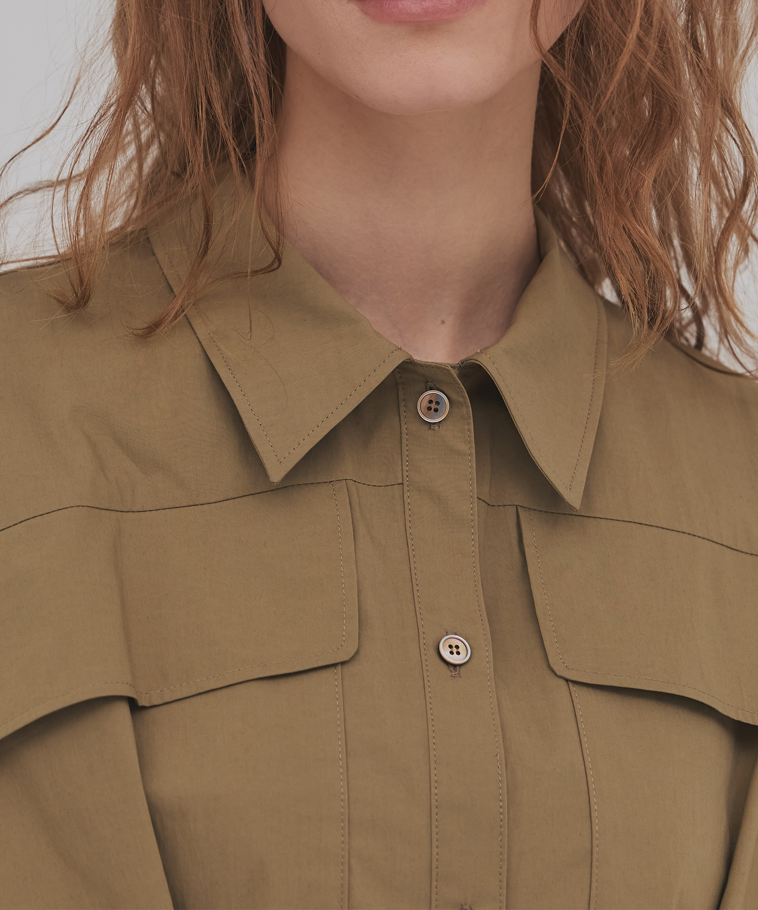 フラップタックハーフスリーブシャツ