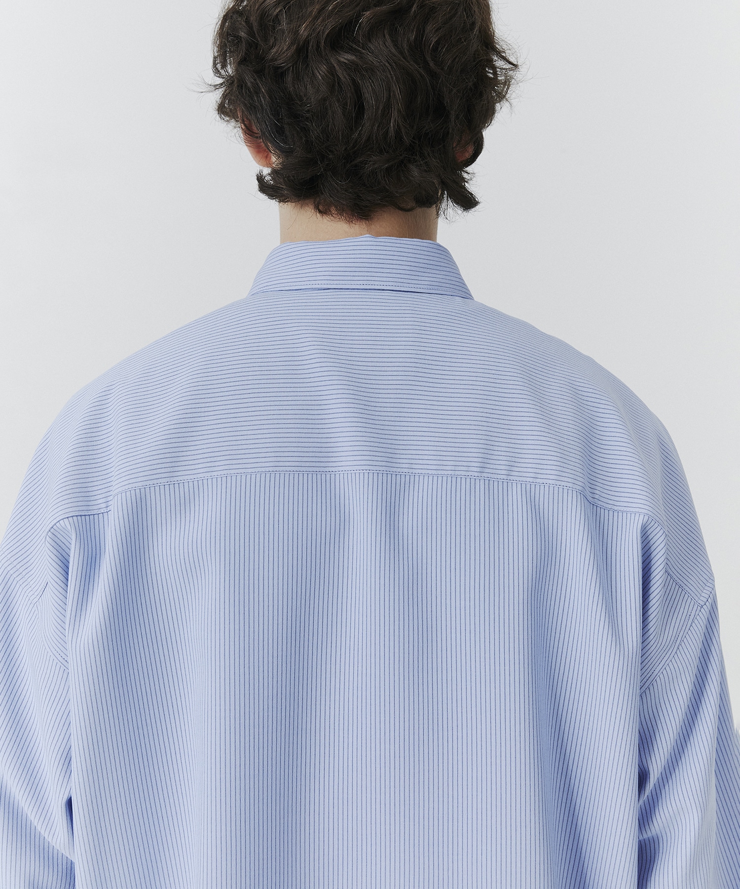 コンフォートリラックスレギュラーシャツ