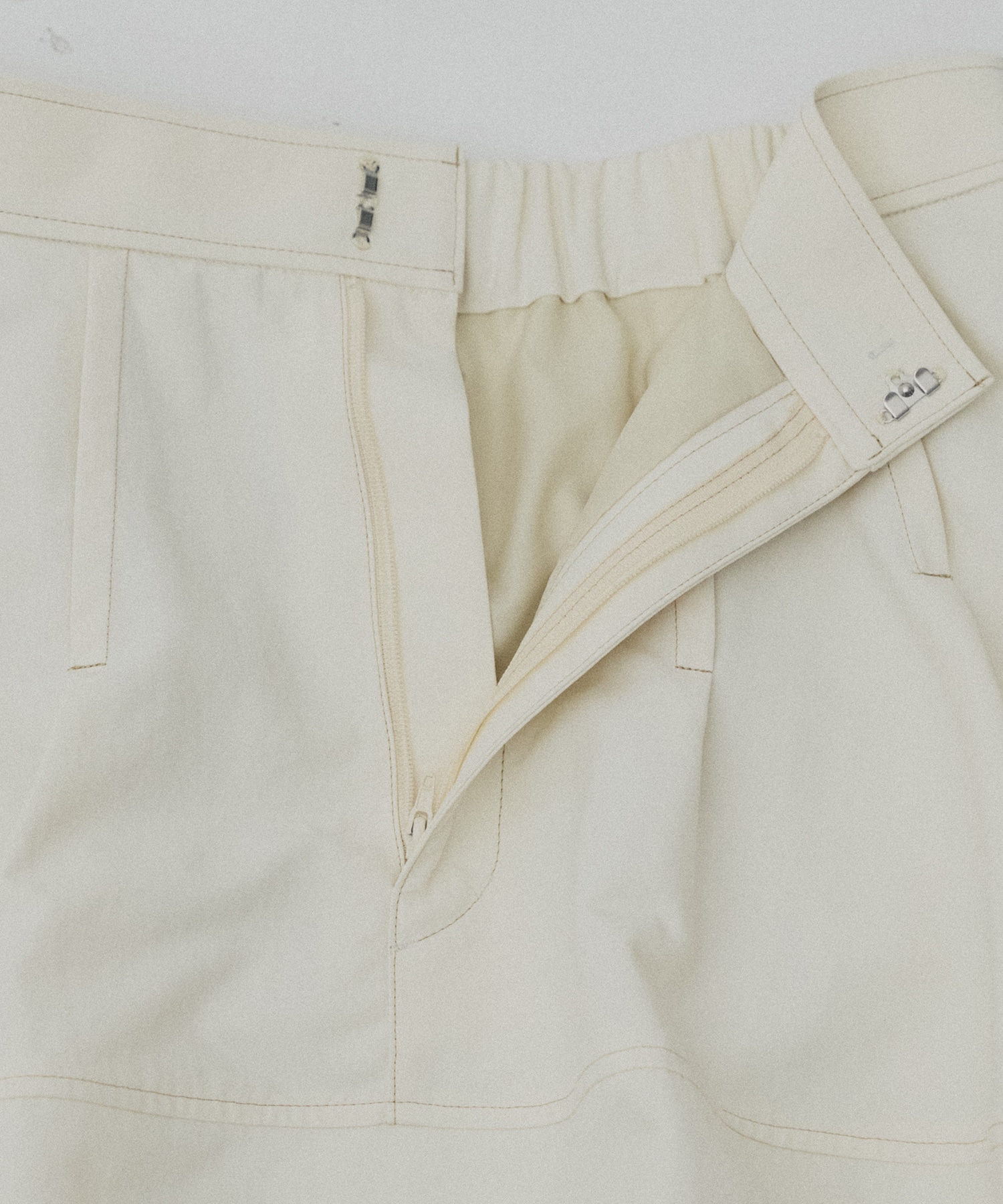 スカルプトカーブスカート