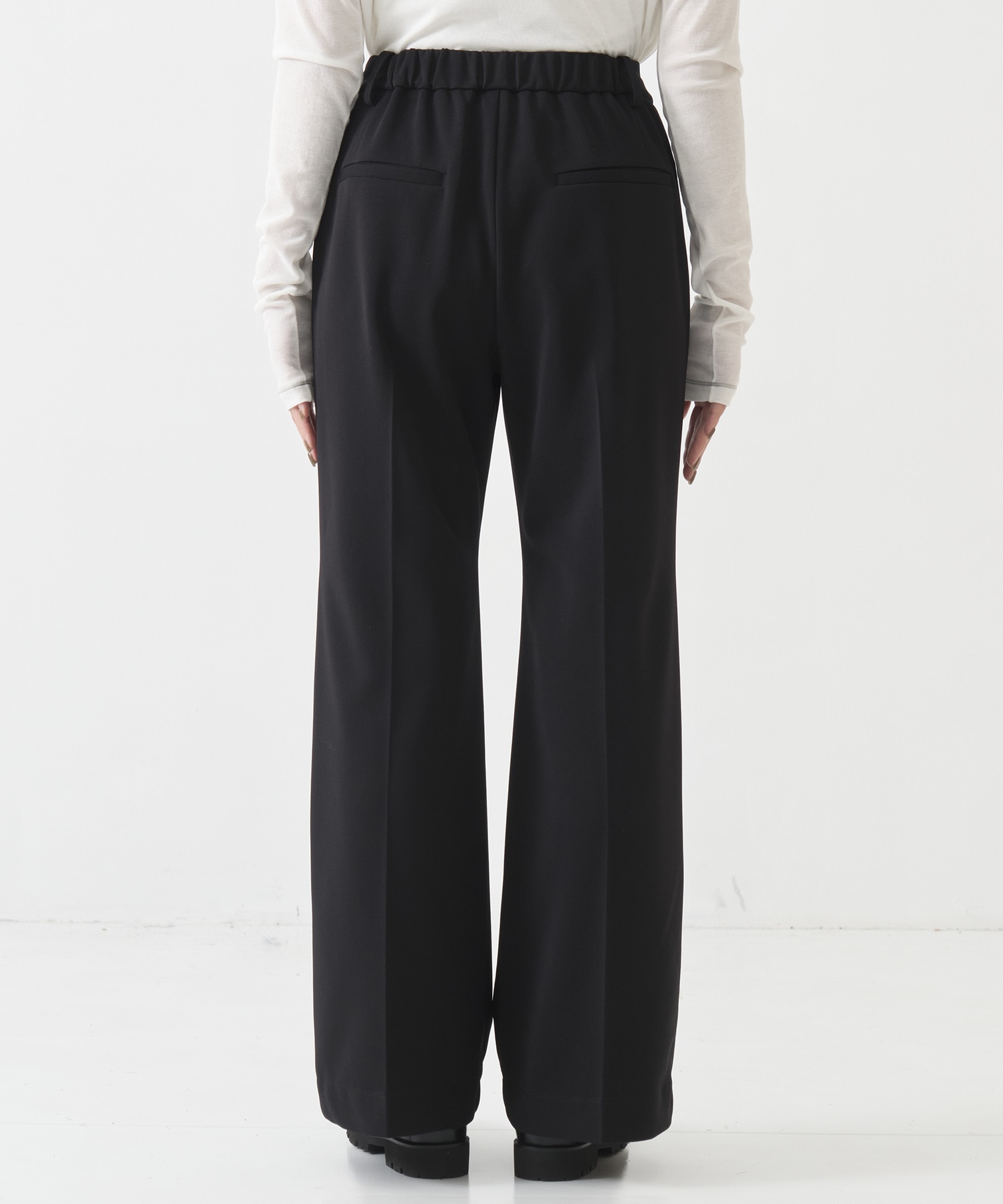 ストレッチハイライズフレアパンツ