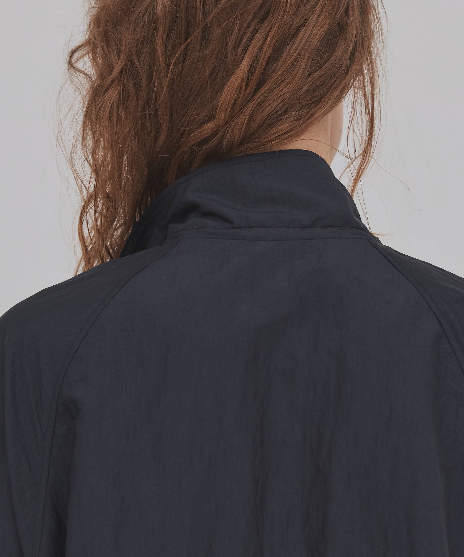 エアロンスタンドシェルジャケット