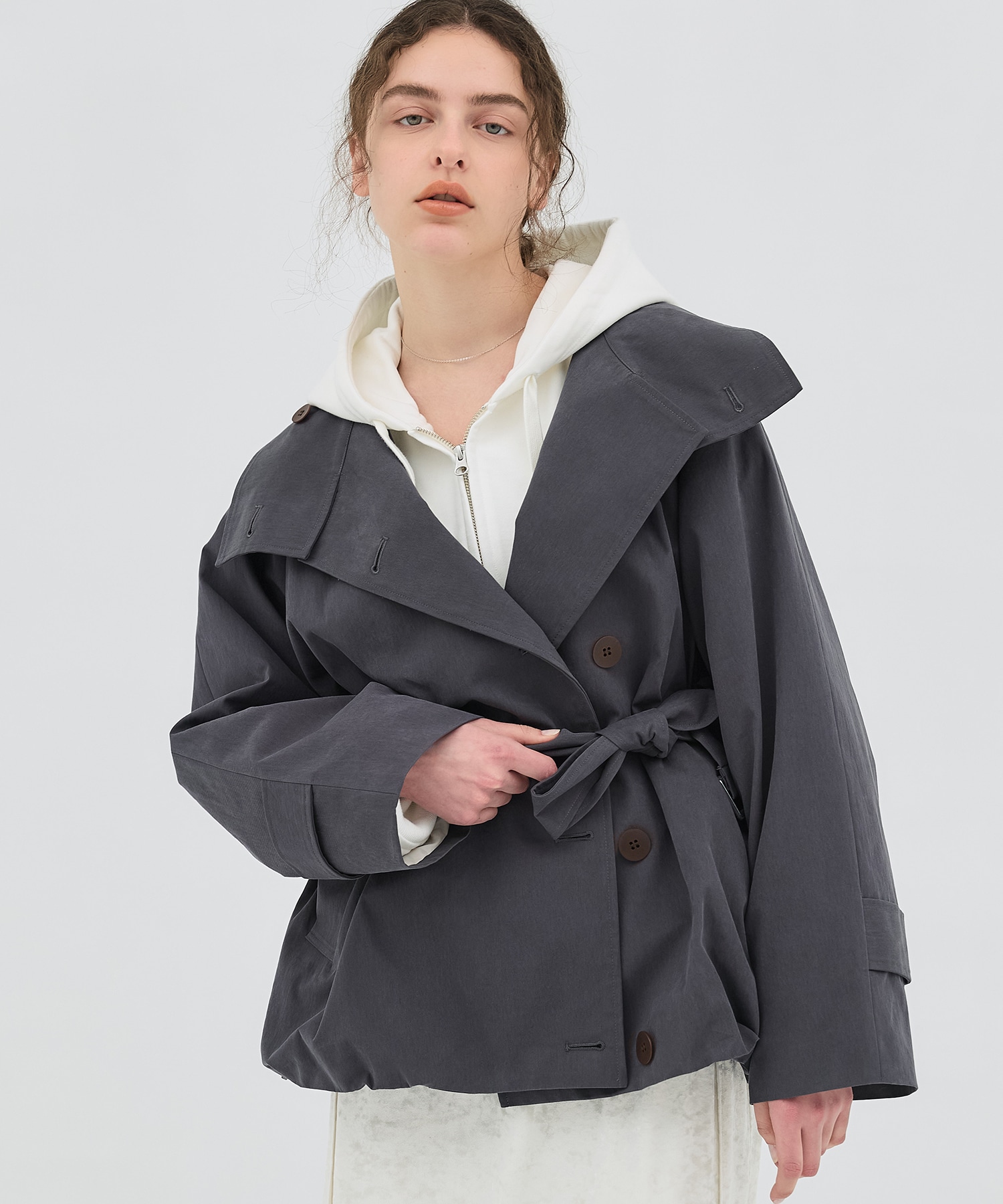 極 オーバーサイズバルーンフーディ