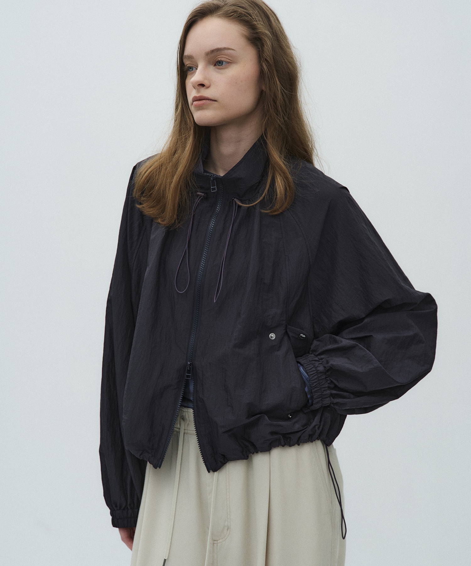 エアロンスタンドシェルジャケット