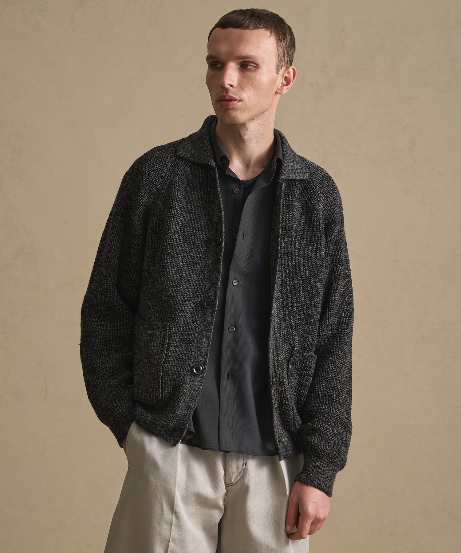 メランジポロカーディガン