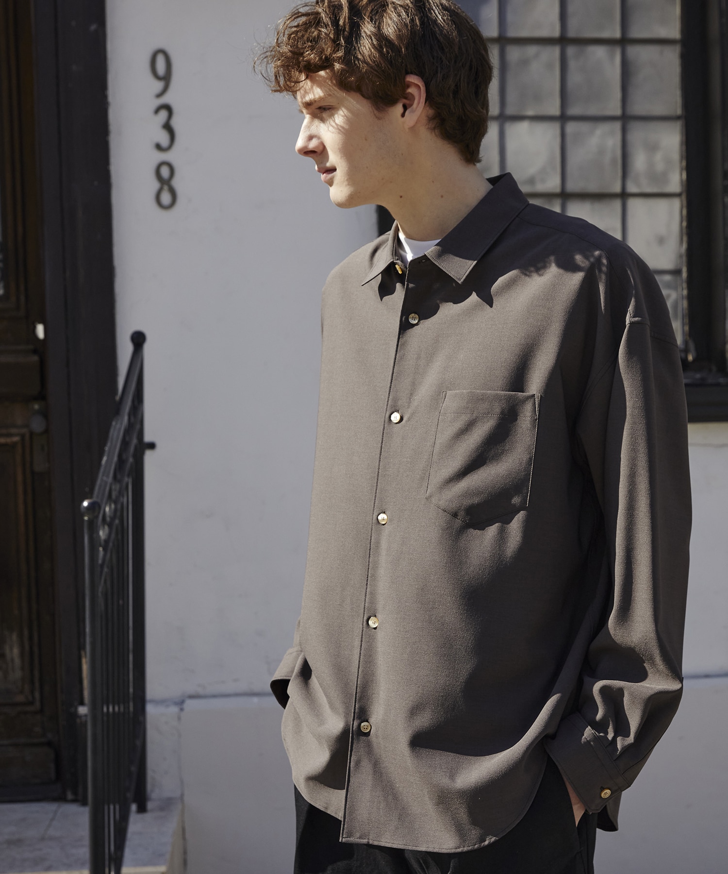 コンフォートリラックスレギュラーシャツ