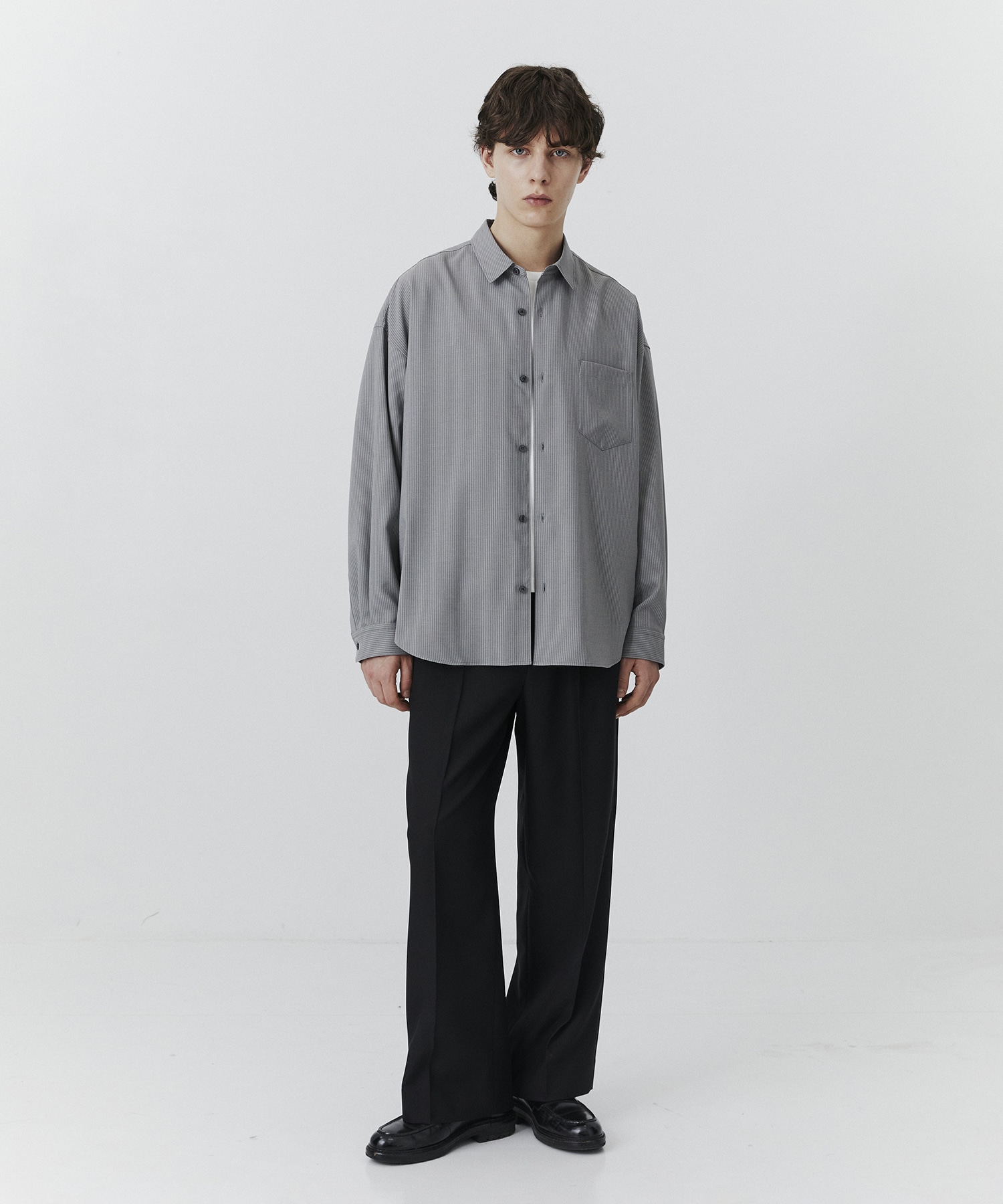 コンフォートリラックスレギュラーシャツ