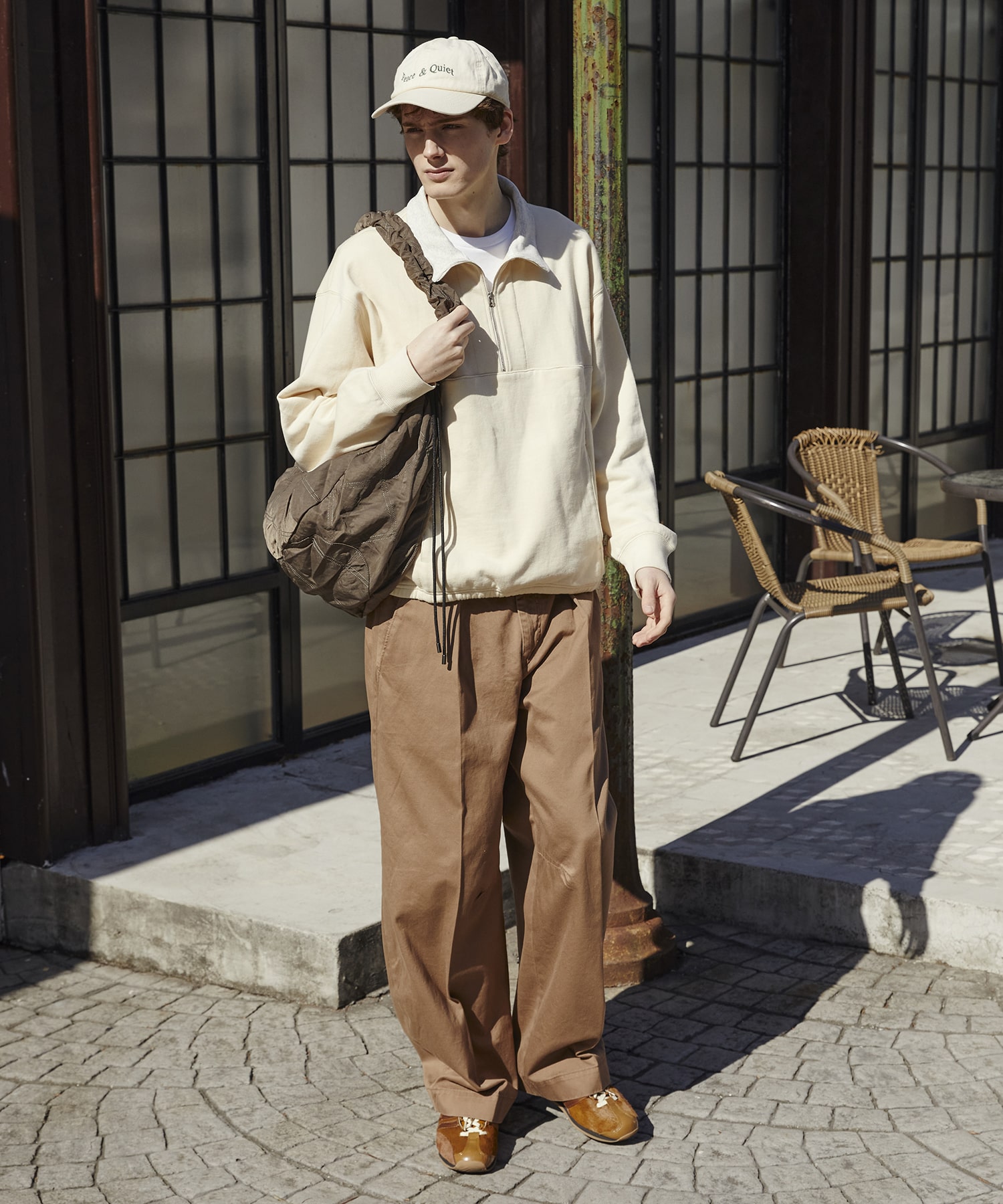 スタンドハーフジップスウェット