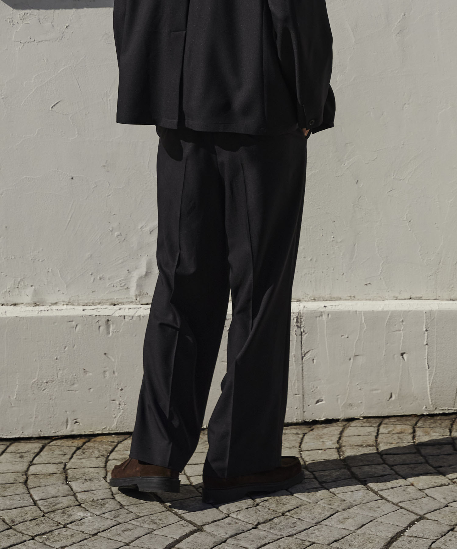 【WEB限定】GRツイルエバークリースストレートスラックス