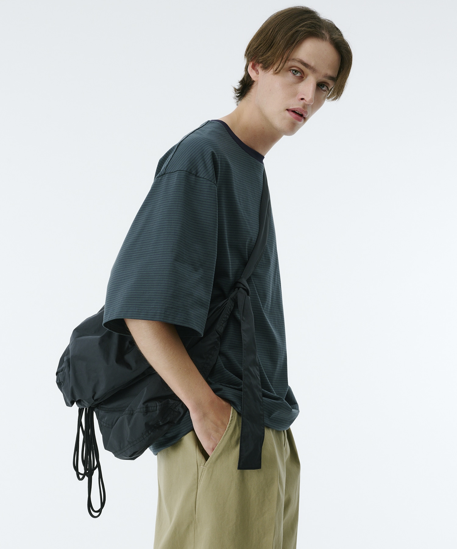 NAPRON/SHIOTA 折ショルダーL
