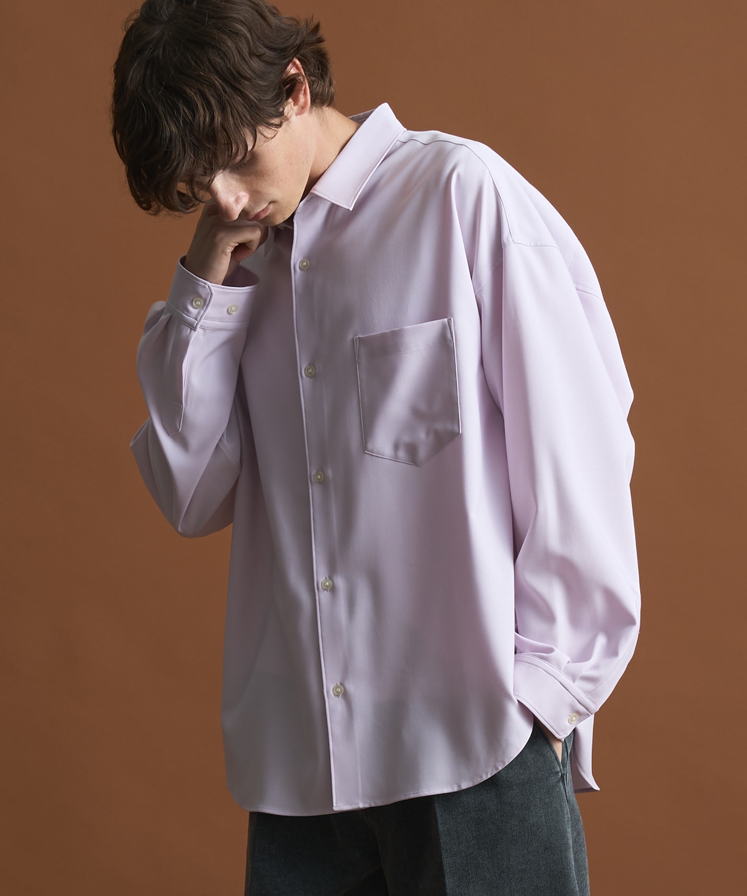 〈新色〉コンフォートリラックスレギュラーシャツ
