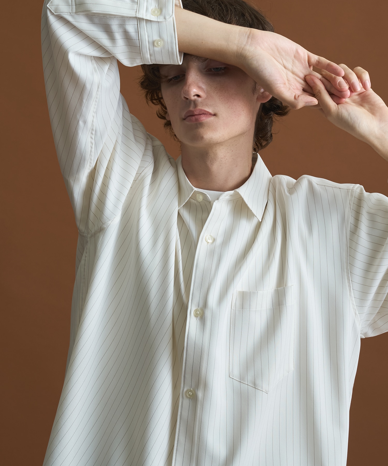 〈新色〉コンフォートリラックスレギュラーシャツ