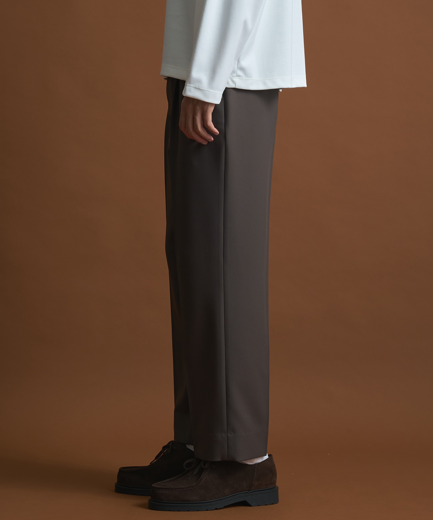 GRツイルエバークリーステーパードスラックス