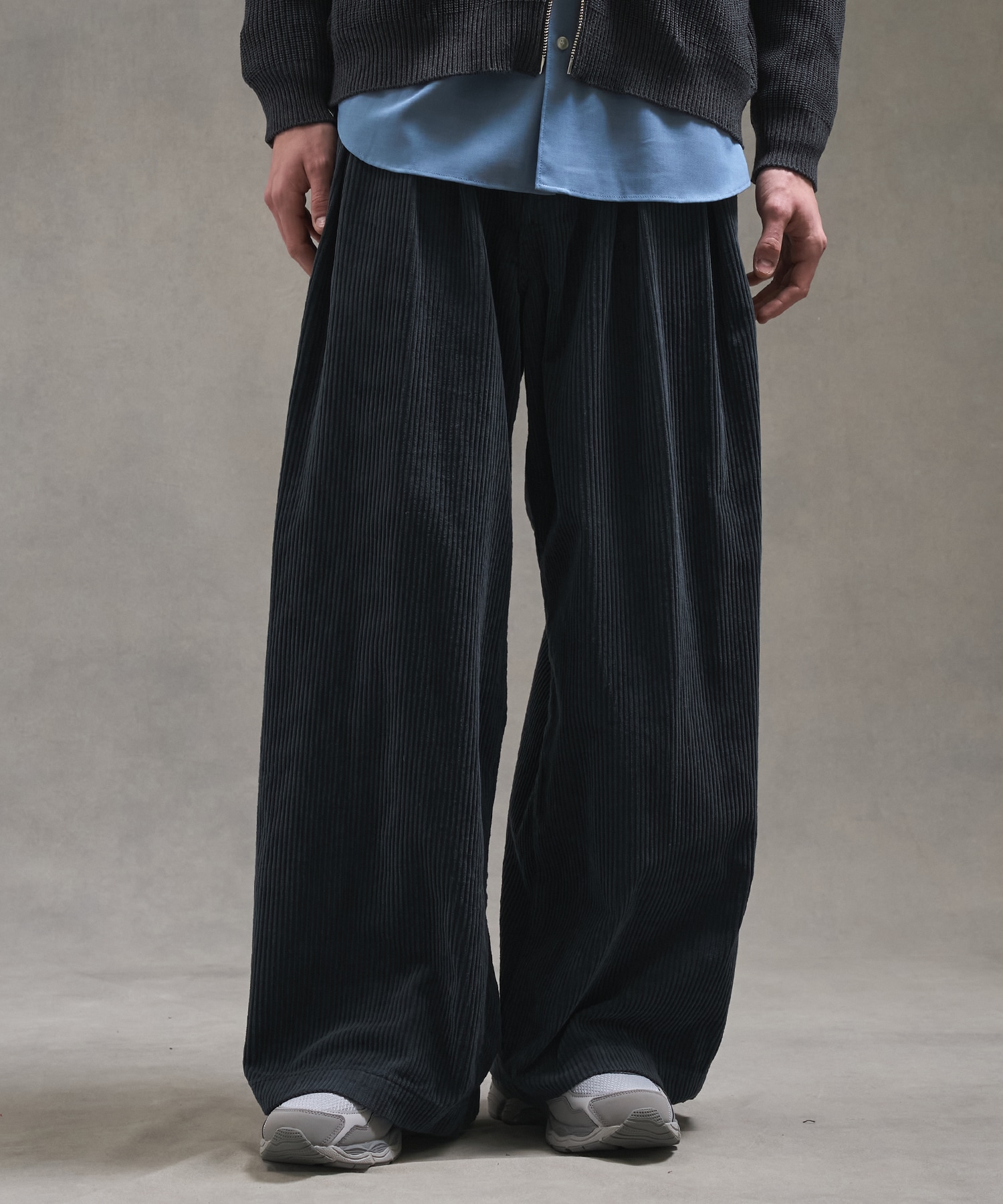 ガーメントダイコーデュロイバギー