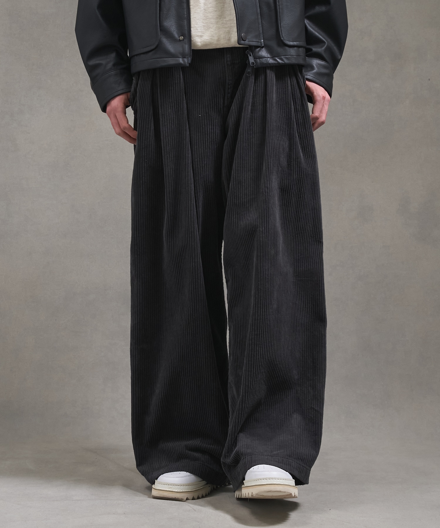 ガーメントダイコーデュロイバギー