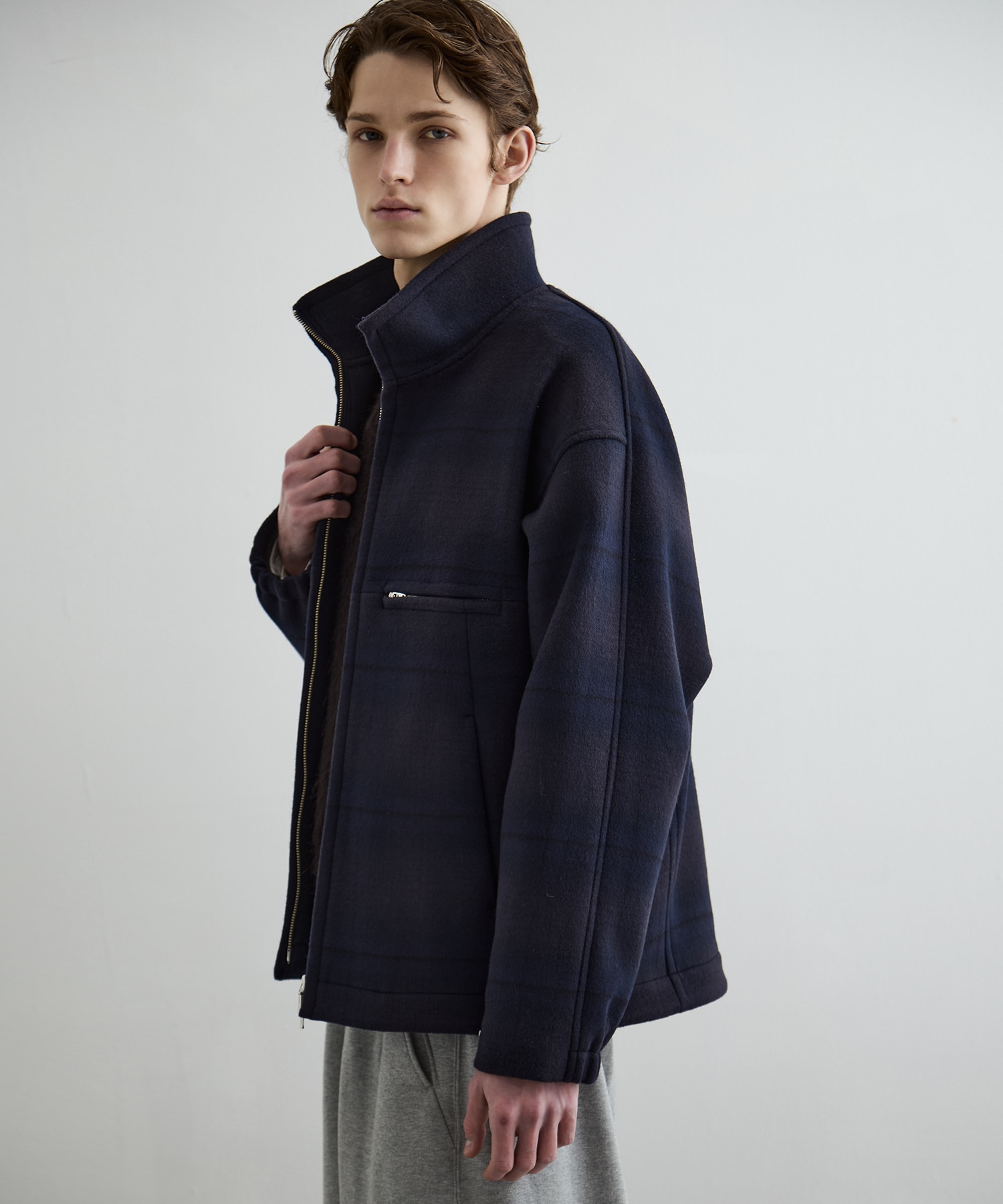 Super140s メルトンスタンドジップブルゾン