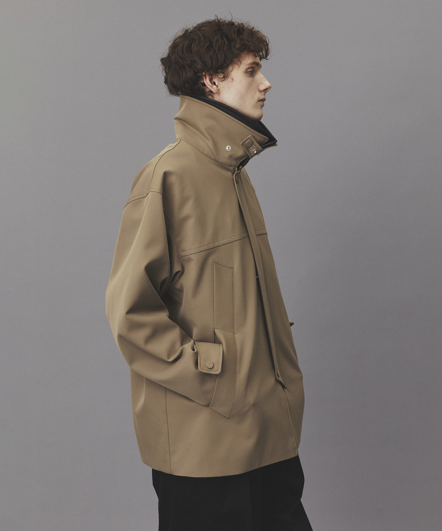 2WAYレザーカラーハーフコート