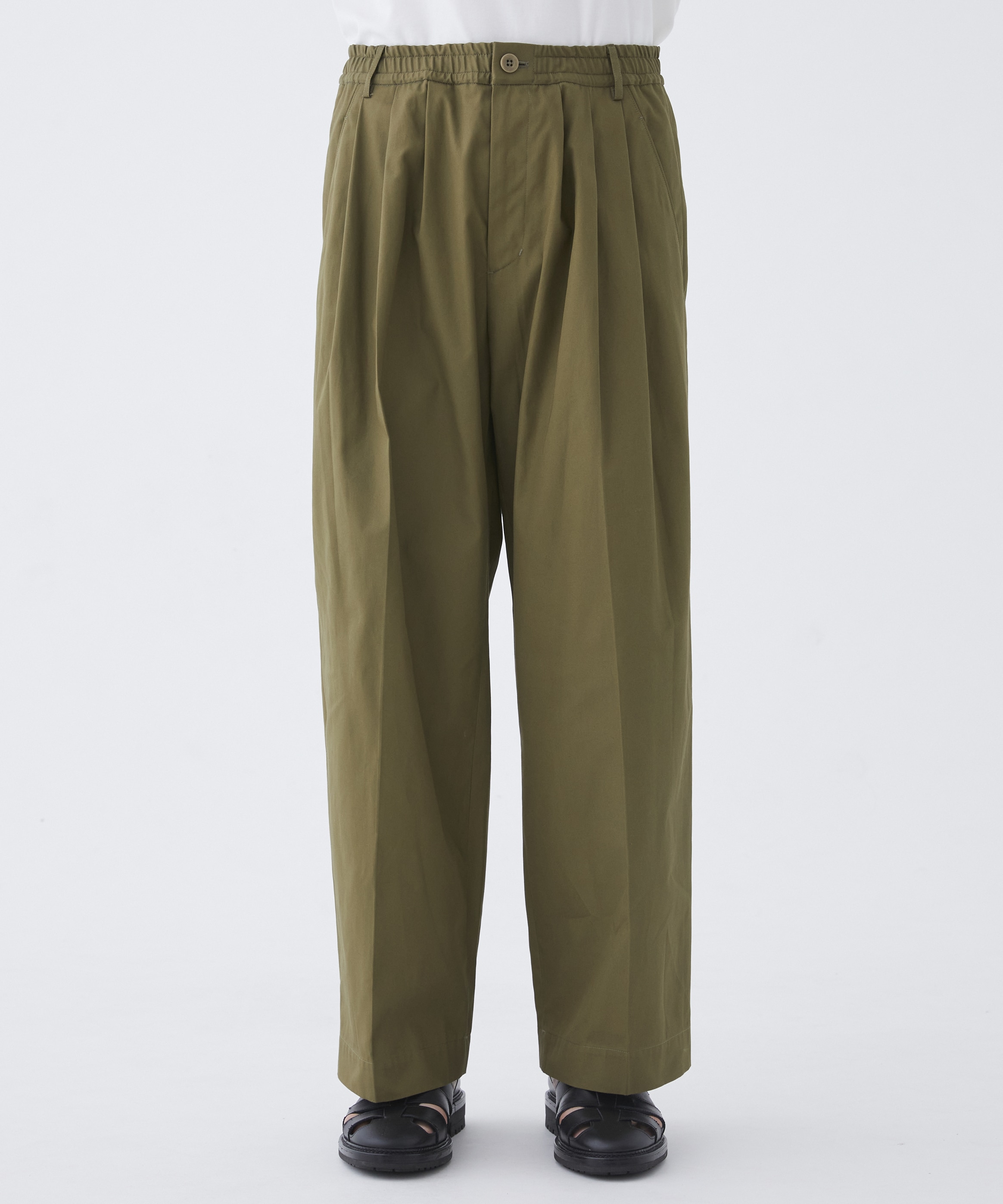 SUMMER LIGHT CHINOS