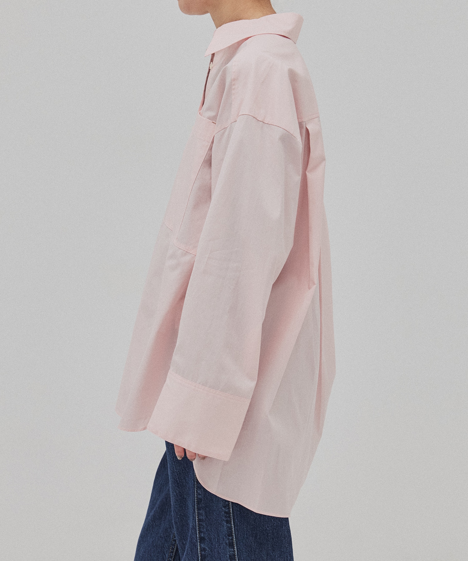 ビッグポケットラウンドシャツ