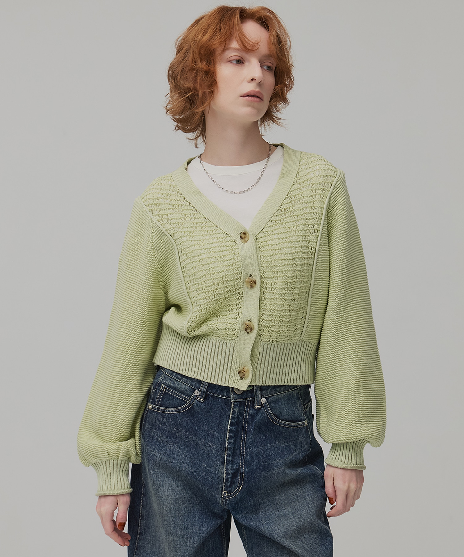 エアロVネックニットカーデ