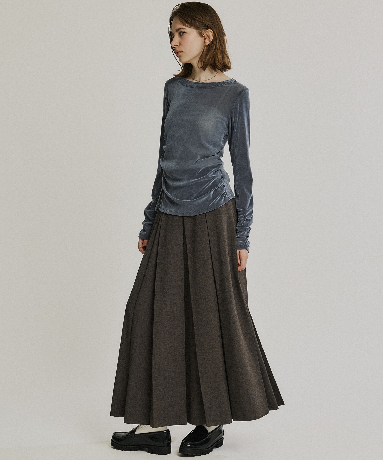 シャーリングベロアチュールスリットTOP