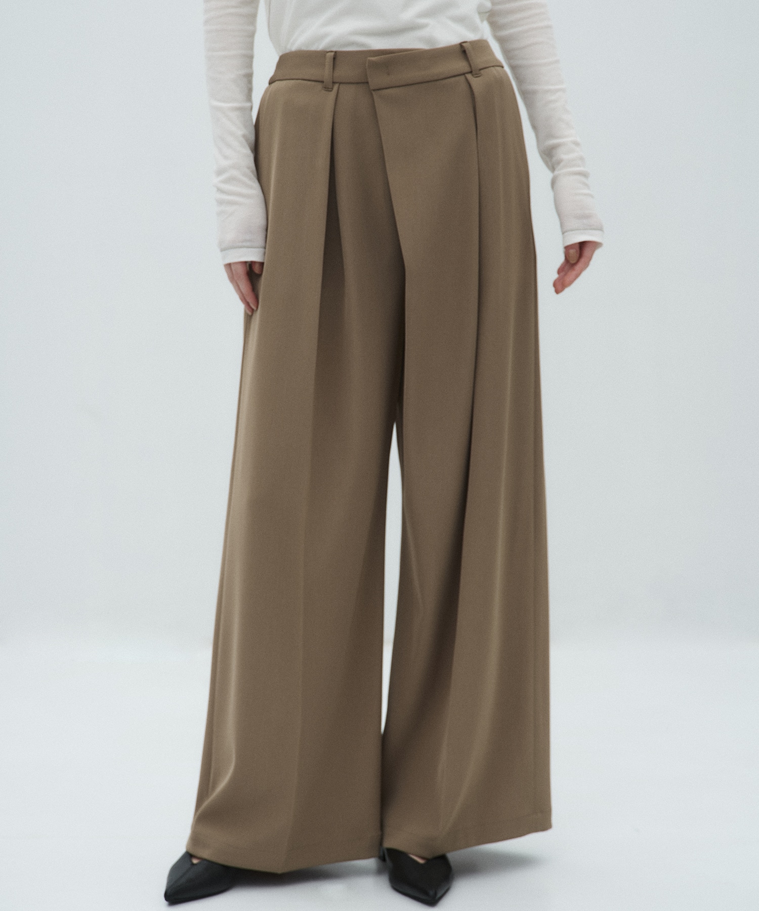 シルキーツイルアシメタックパンツ