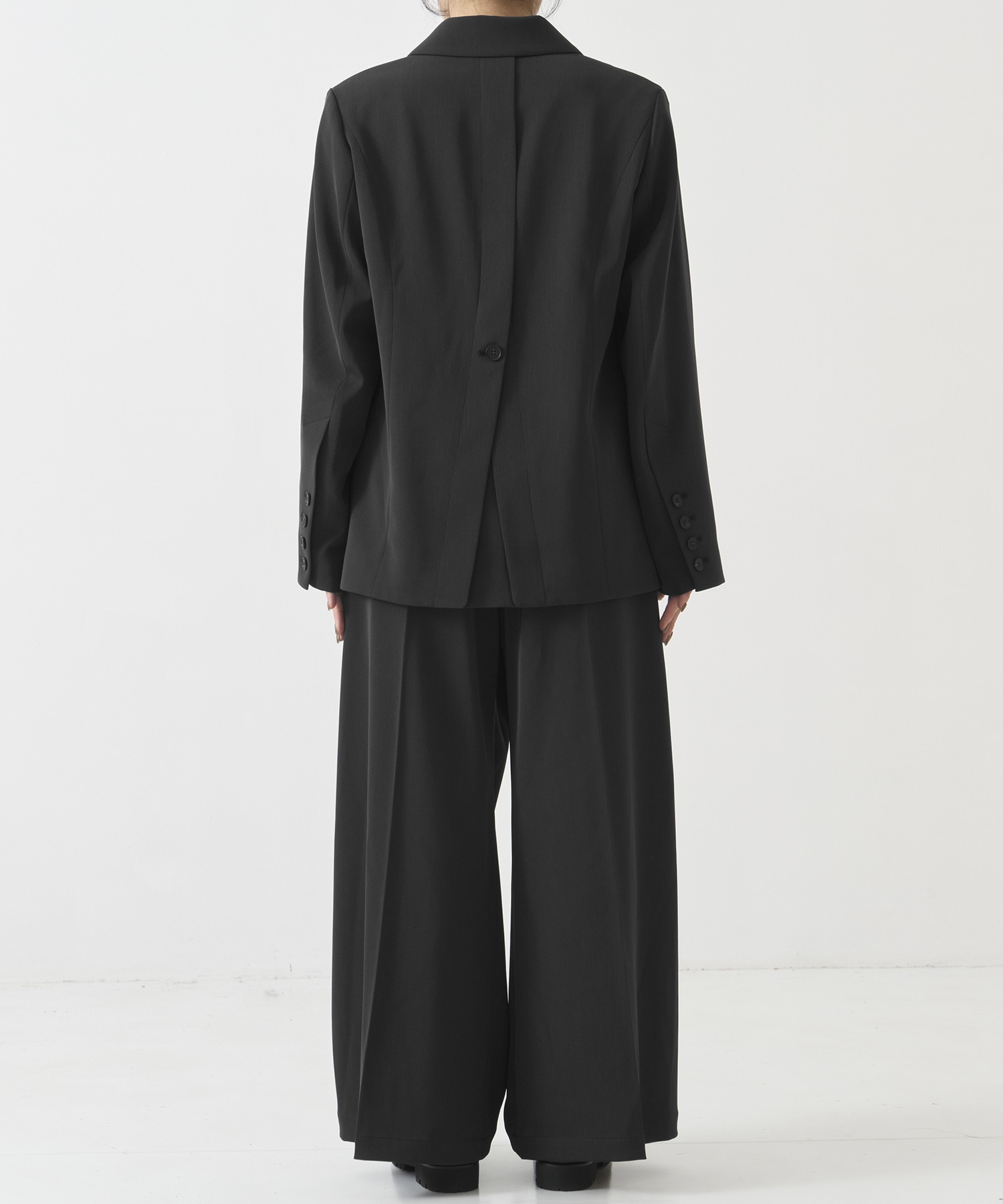 シルキーツイルダブルジャケット