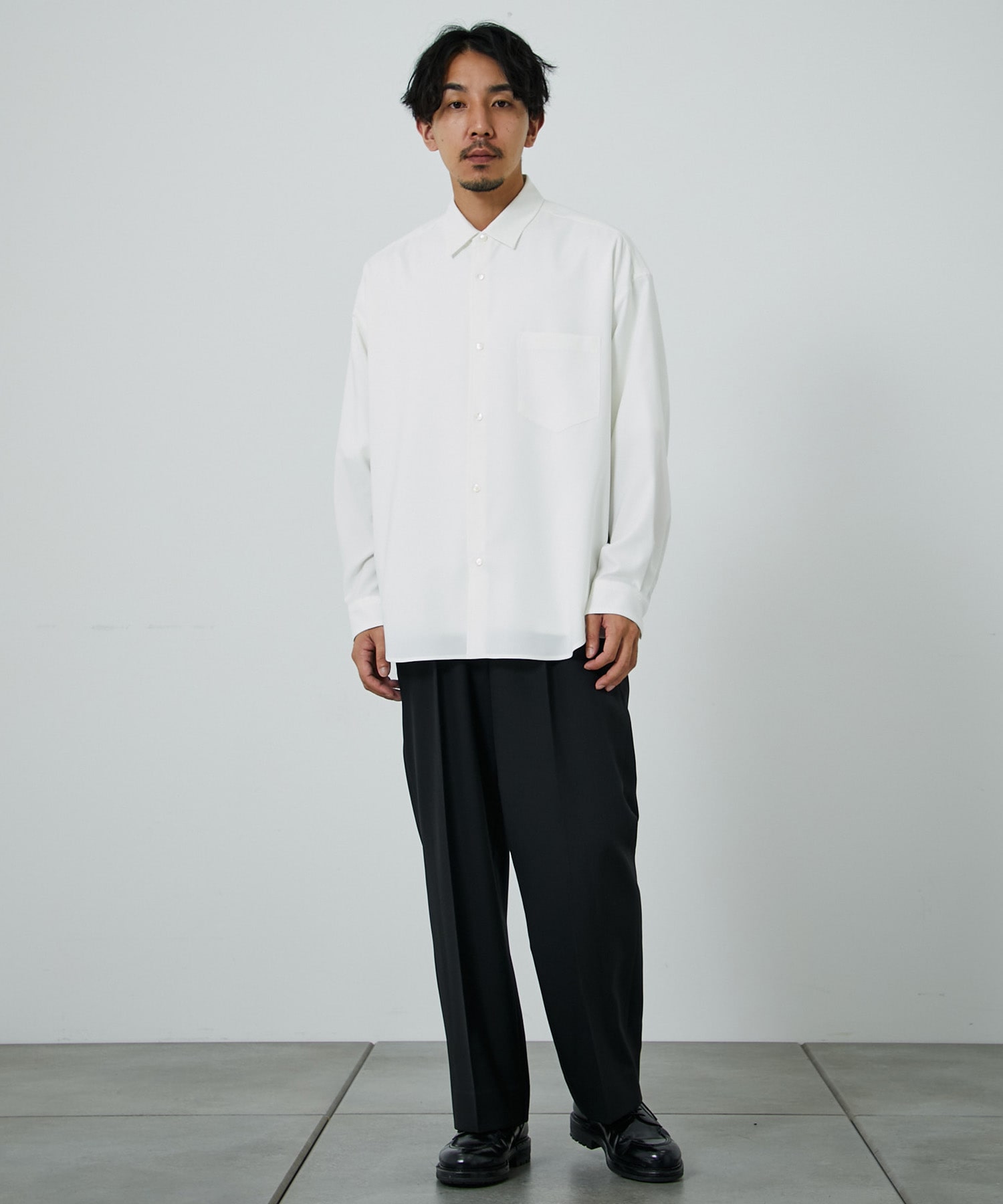 コンフォートリラックスシャツ(1 WHITE): : MEN｜PUBLIC TOKYO ONLINE 