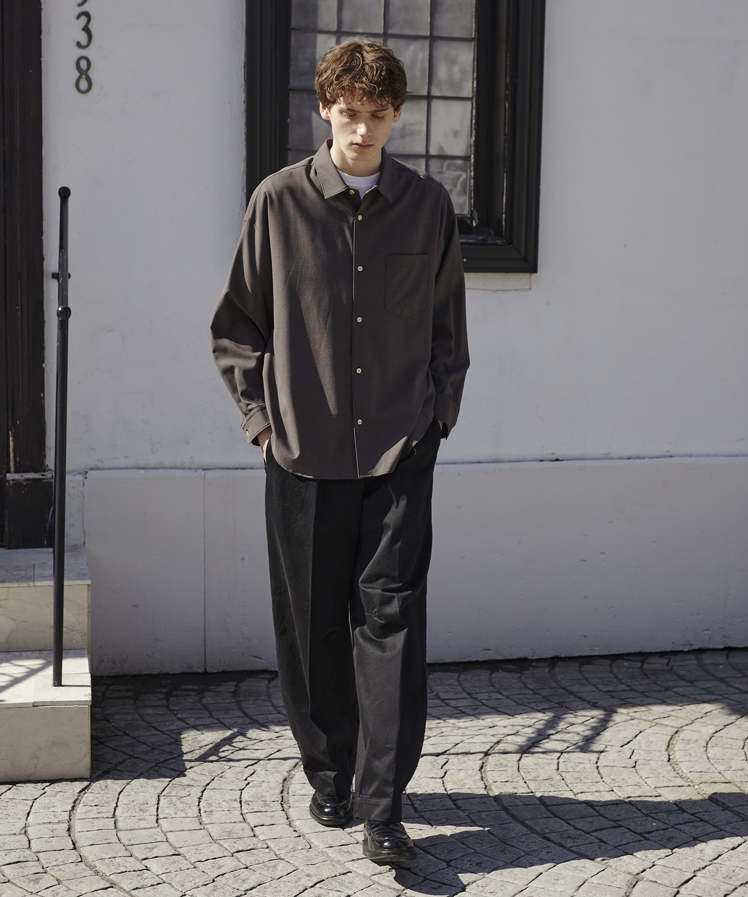 コンフォートリラックスレギュラーシャツ