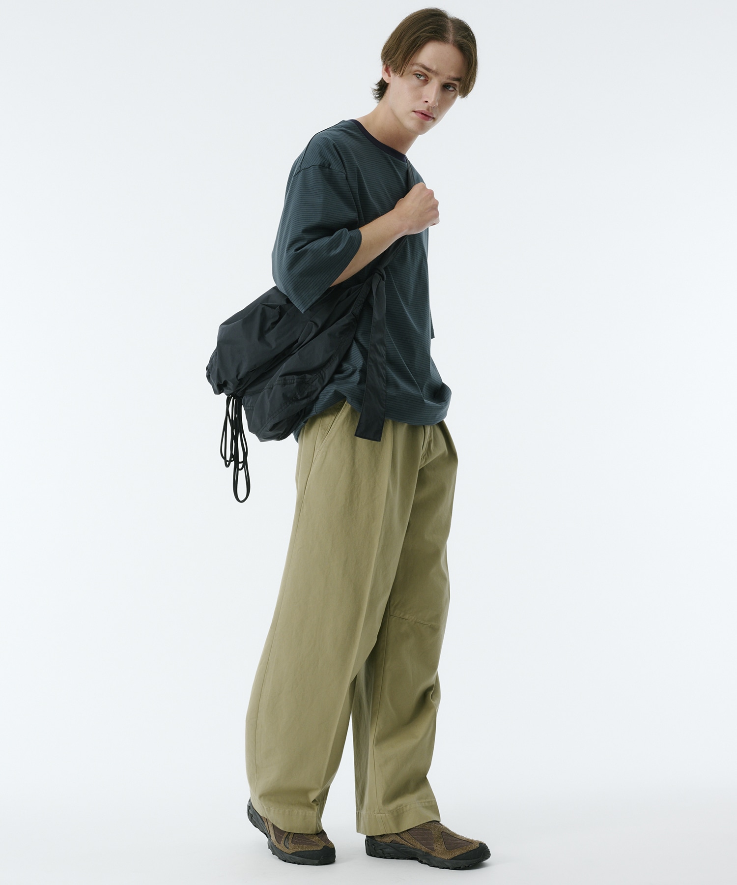 NAPRON/SHIOTA 折ショルダーL
