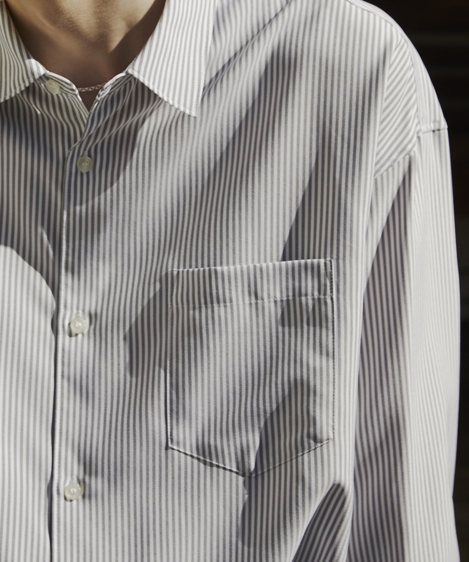 コンフォートリラックスレギュラーシャツ